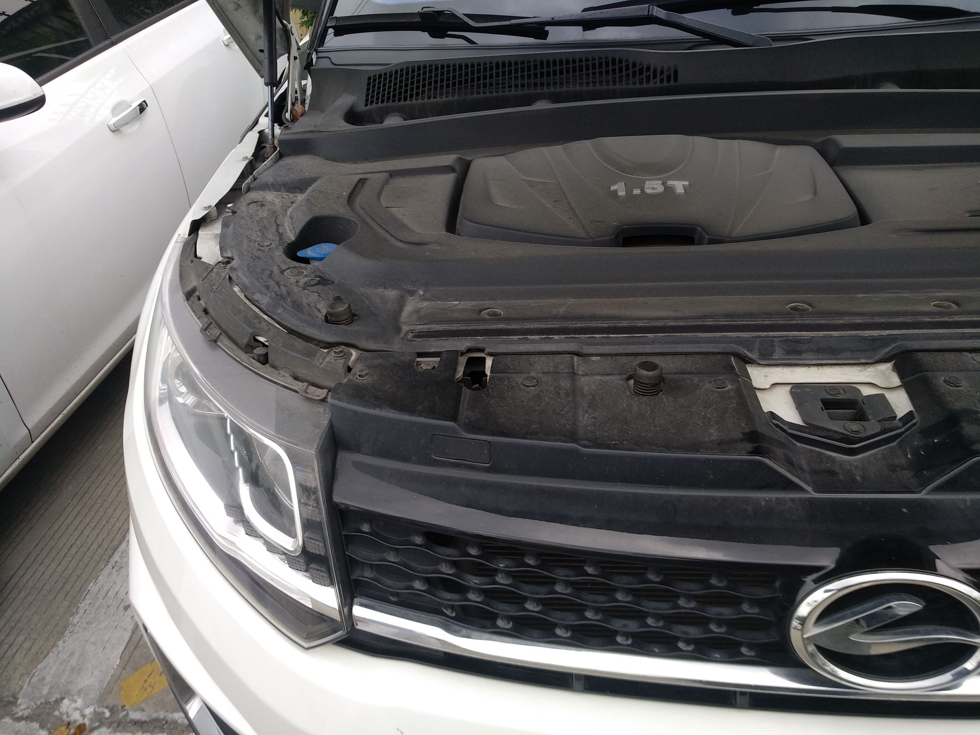 陆风x7 劲越 2018款 1.5t 自动 全景至尊型 (国Ⅴ)