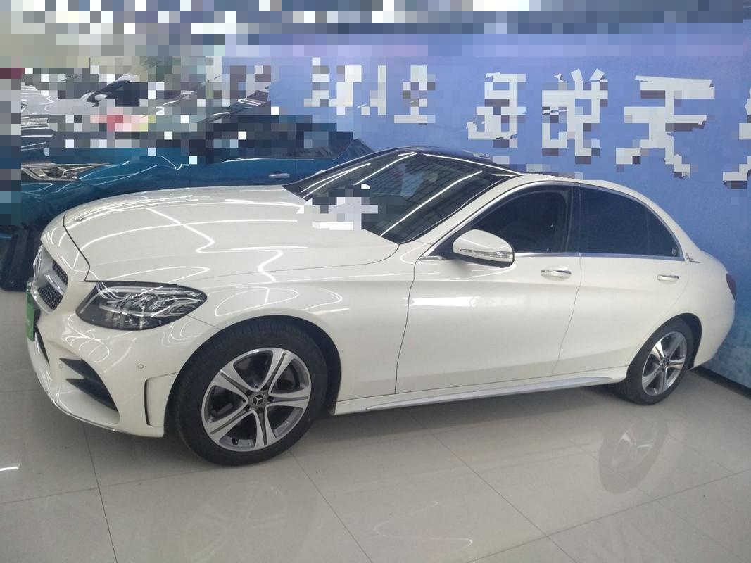 奔驰C级 C260L 2019款 1.5T 自动 运动版 (国Ⅵ) 