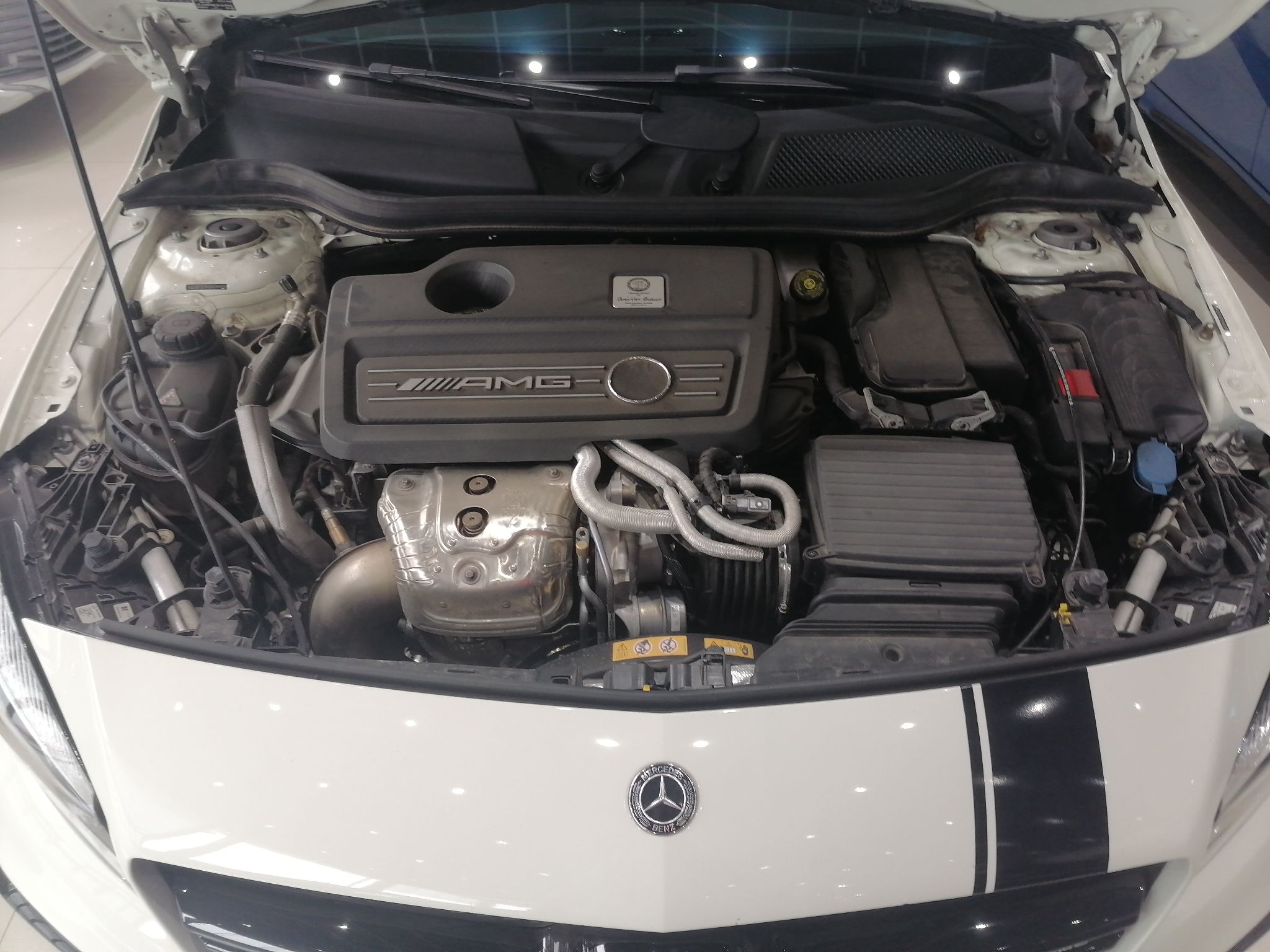 奔驰a45进口2017款20t自动暗夜雷霆限量版