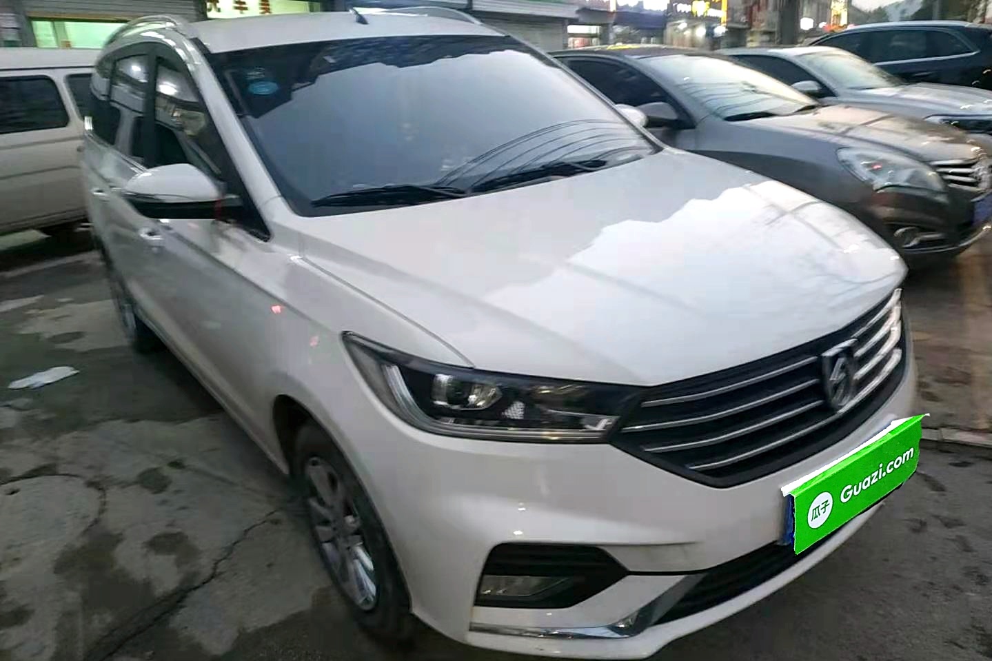 宝骏360 2018款 1.5l 手动精英型 国v 基本信息
