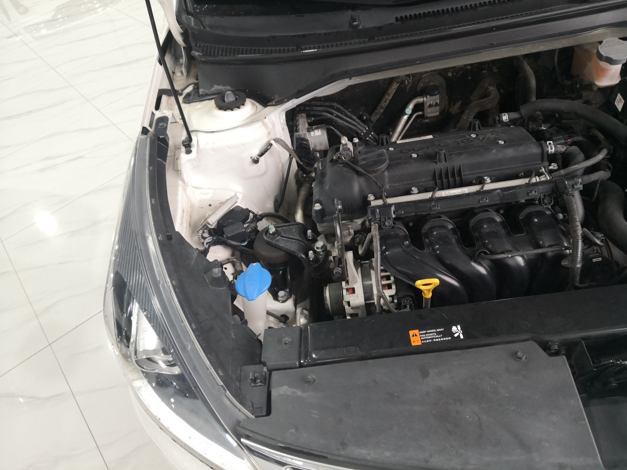 起亚kxcross2018款16l自动前驱灵动天窗版国Ⅴ