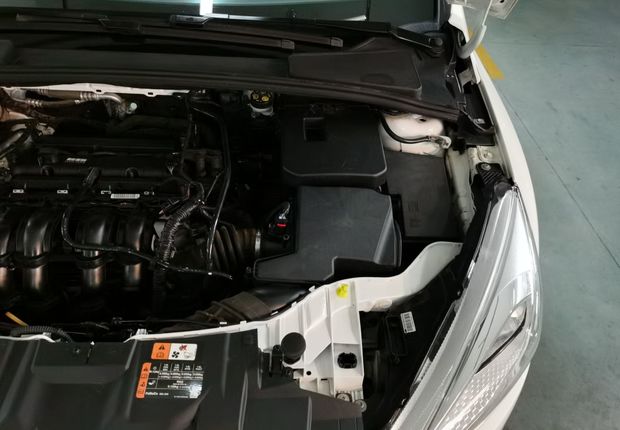 福特福克斯 2018款 1.6L 手动 4门5座三厢车 舒适型智行版 (国Ⅴ) 