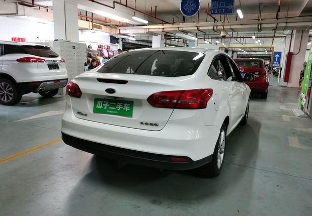 福特福克斯 2018款 1.6L 手动 4门5座三厢车 舒适型智行版 (国Ⅴ) 