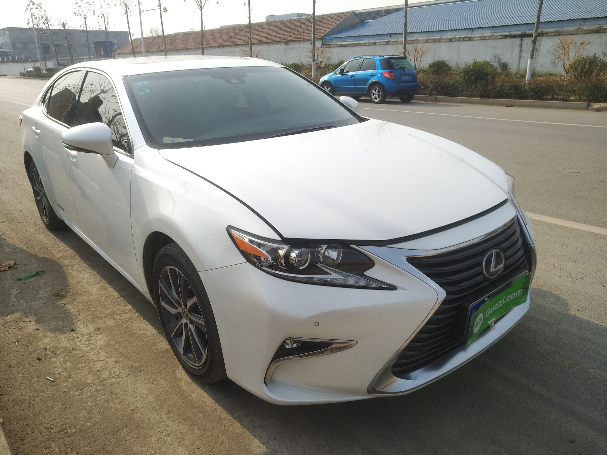 雷克萨斯es 300h [进口] 2015款 2.5l 自动 舒适版