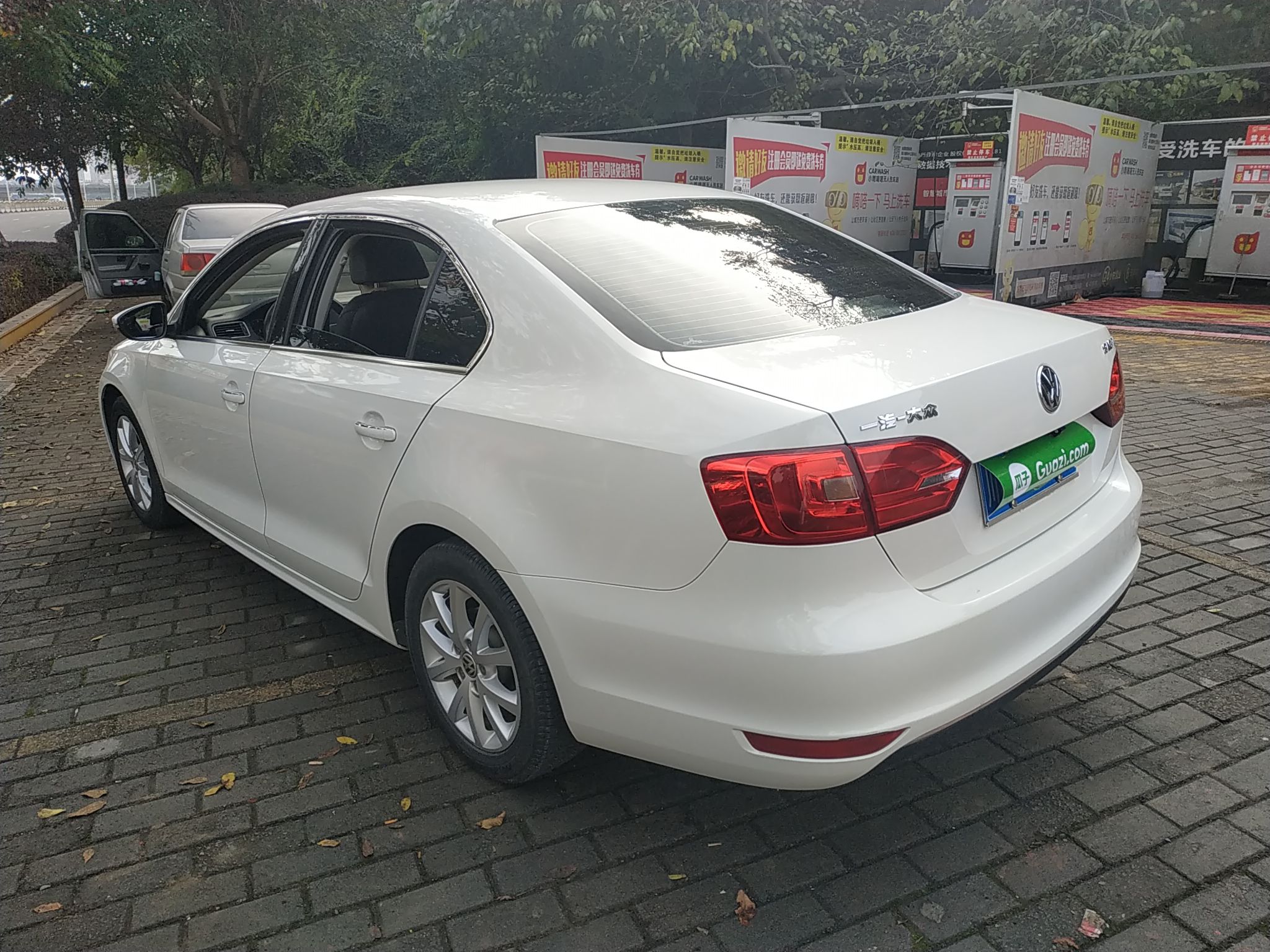 大众速腾 2012款 1.6L 自动 舒适型 (国Ⅳ) 