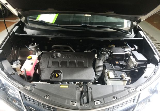 丰田RAV4 2013款 2.0L 自动 四驱 新锐型 (国Ⅳ) 