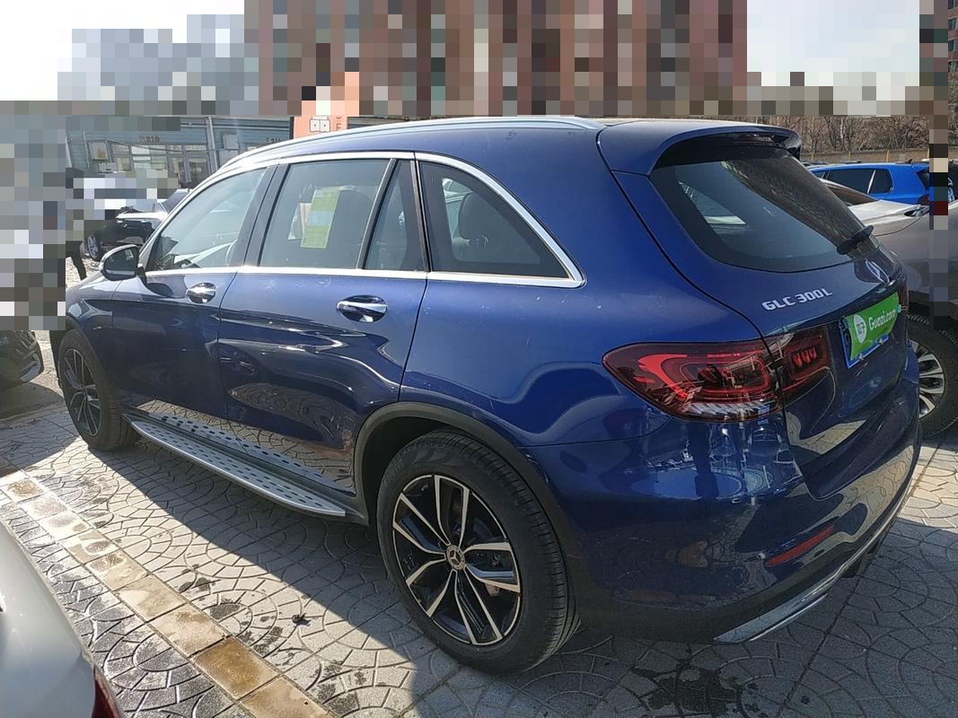 奔驰glcglc300l2020款20t自动4matic动感型国Ⅵ