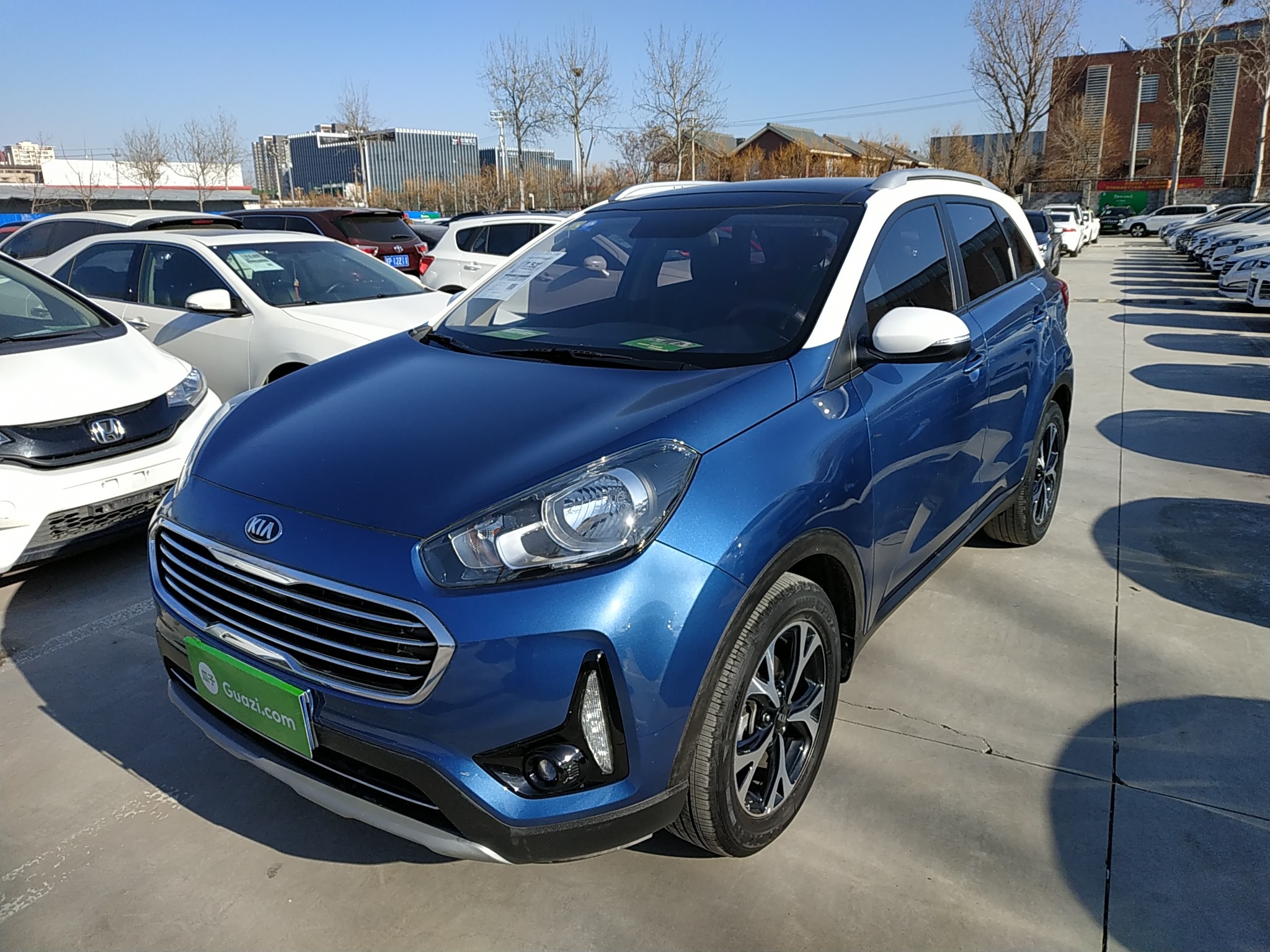 5l 】 2020款起亚kx3傲跑1.5l cvt 潮流版报价_图片_太平洋汽车