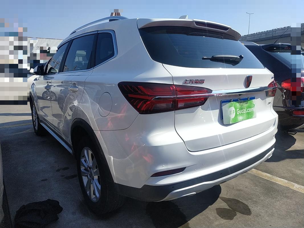 荣威rx52018款15t自动20t旗舰版国Ⅴ