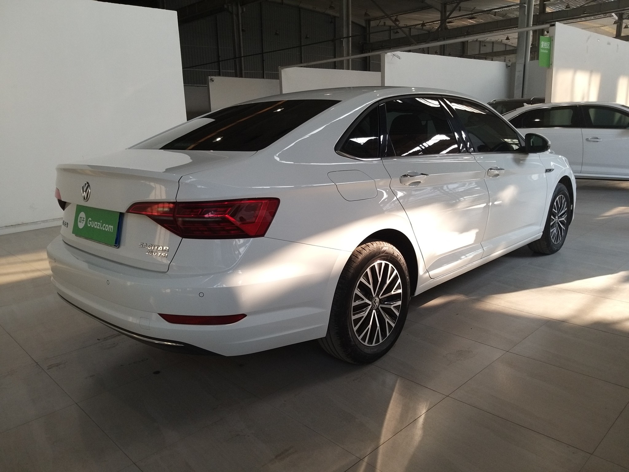 大众速腾 2020款 1.2t 自动 200tsi舒适型 (国Ⅵ)