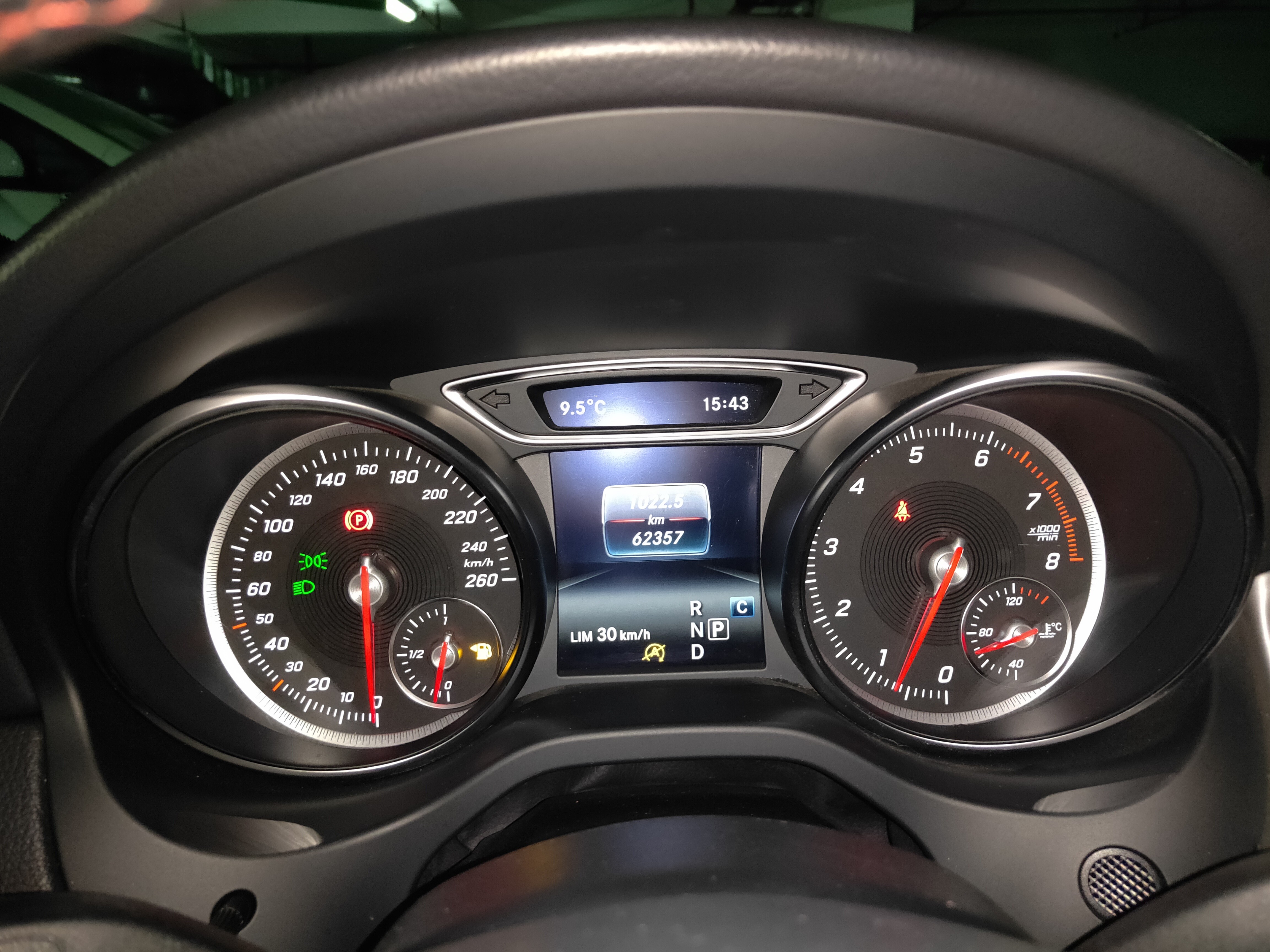 奔驰cla级 cla220 [进口] 2016款 20t 自动 汽油