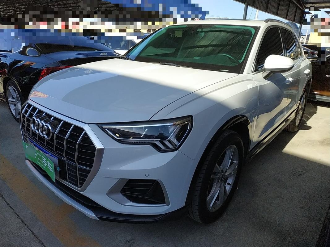 奥迪Q3 35TFSI 2020款 1.4T 自动 前驱 时尚致雅型 (国Ⅵ) 