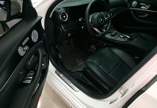奔驰E级 E300L 2018款 2.0T 自动 汽油 运动时尚型 (国Ⅴ) 