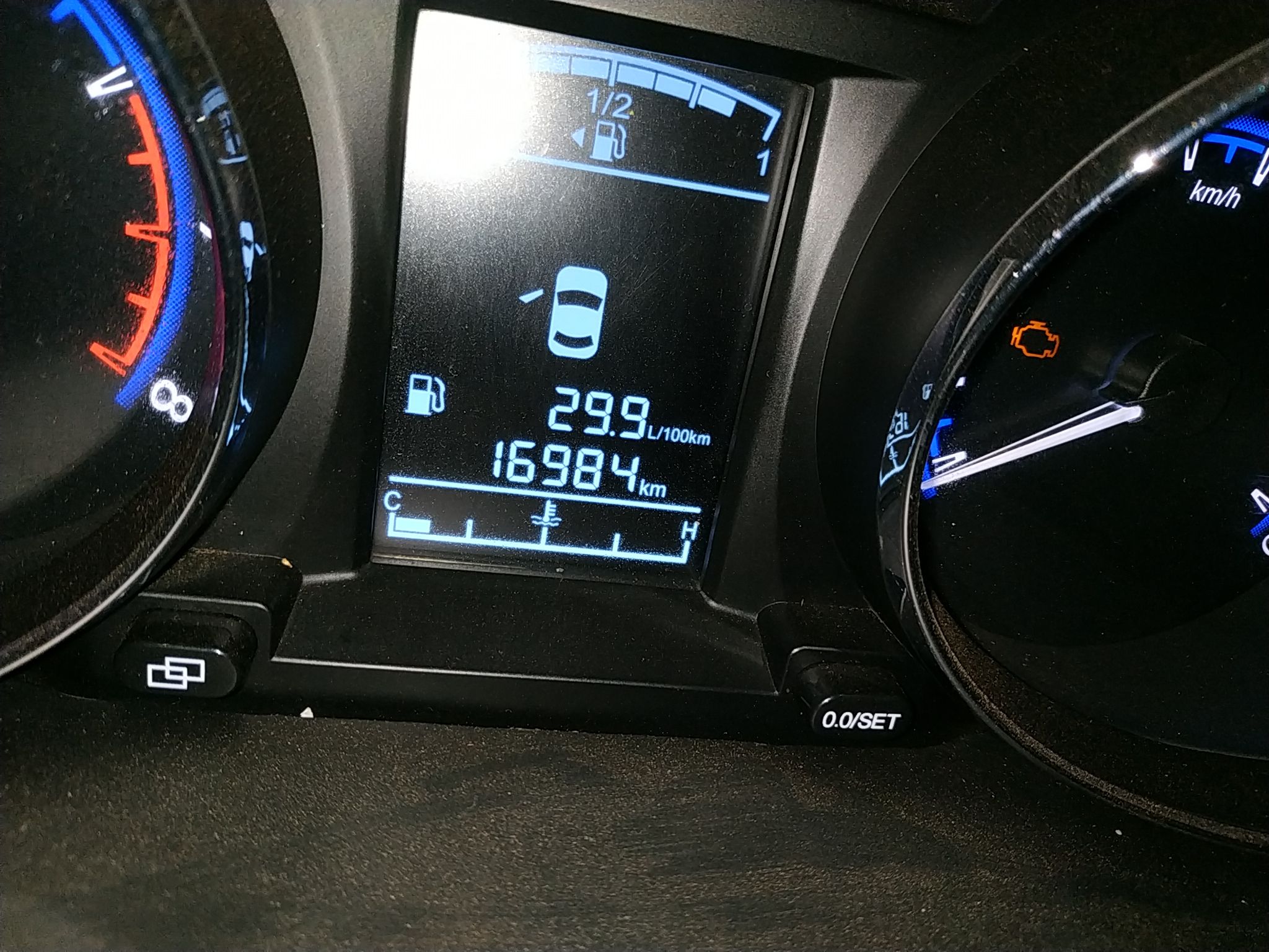 东风风行f600l2016款20l手动豪华型国Ⅴ