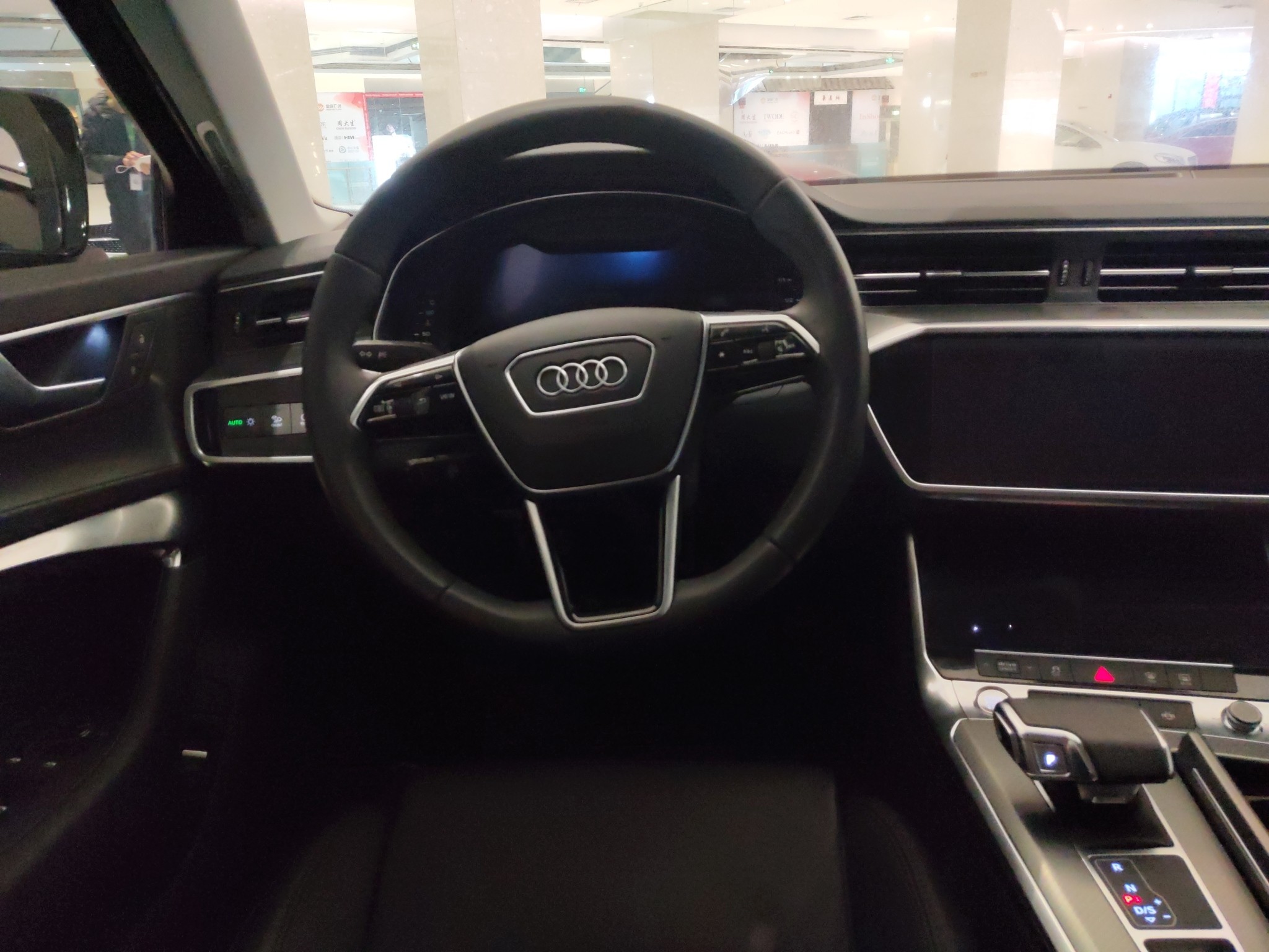 奥迪A6L 40TFSI 2019款 2.0T 自动 豪华致雅型 (国Ⅵ) 