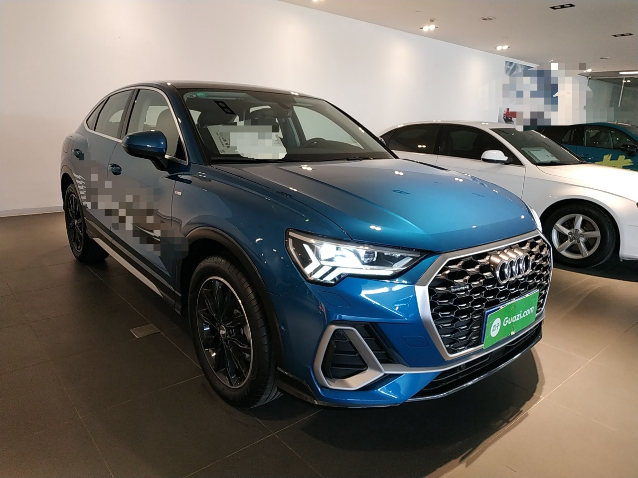 奧迪q3 45tfsi 2021款 2.0t 自動 四驅 豪華動感型 (國Ⅵ)