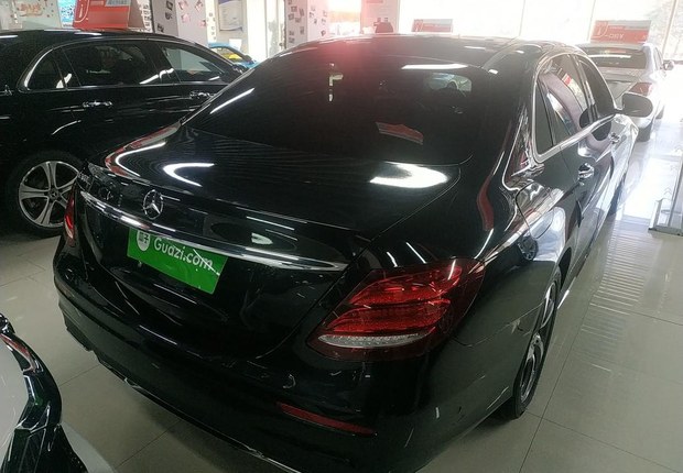 奔驰E级 E300L 2019款 2.0T 自动 汽油 豪华型 (国Ⅴ) 