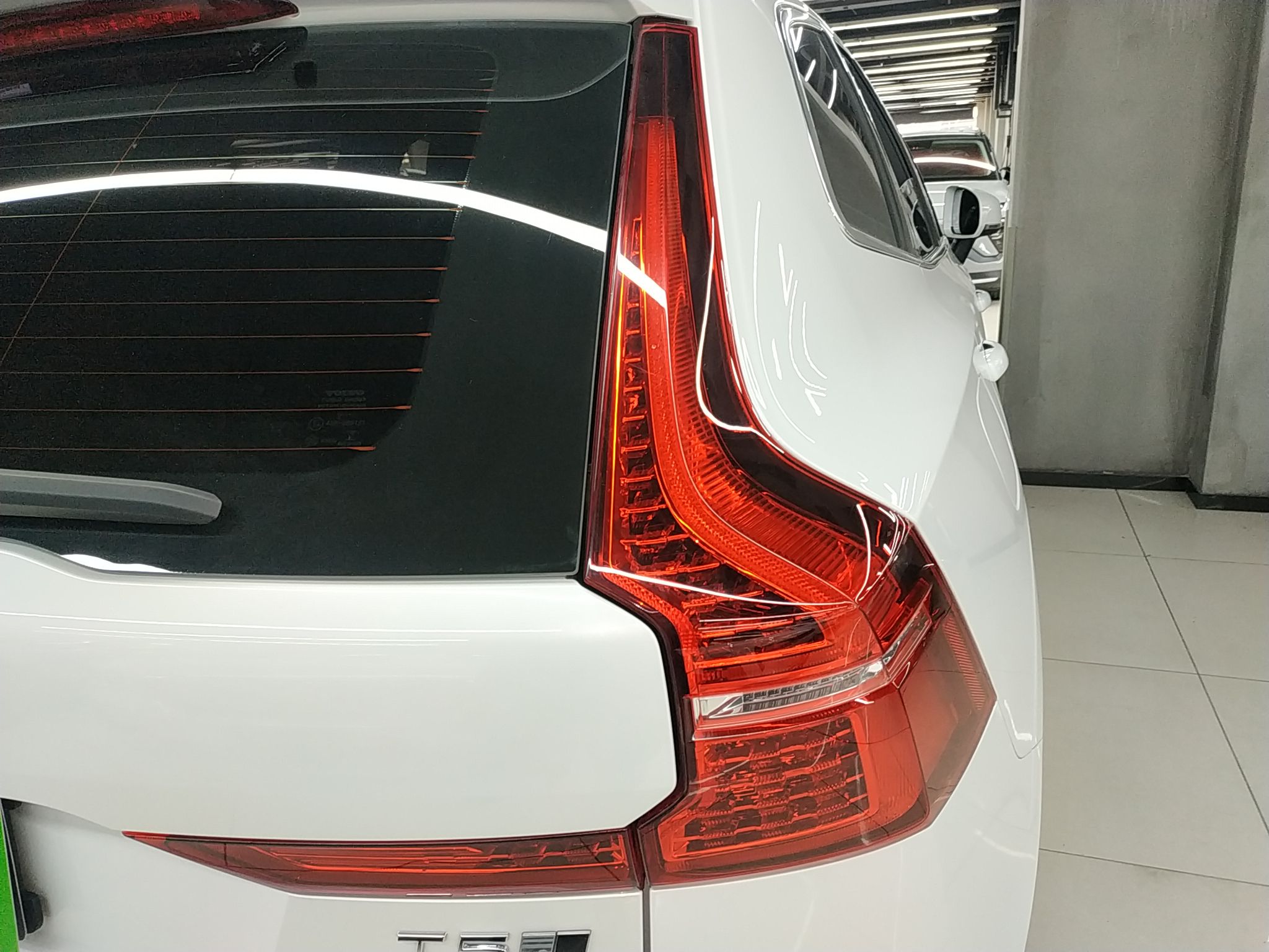 沃尔沃XC60 T5 2019款 2.0T 自动 智逸版 (国Ⅵ) 