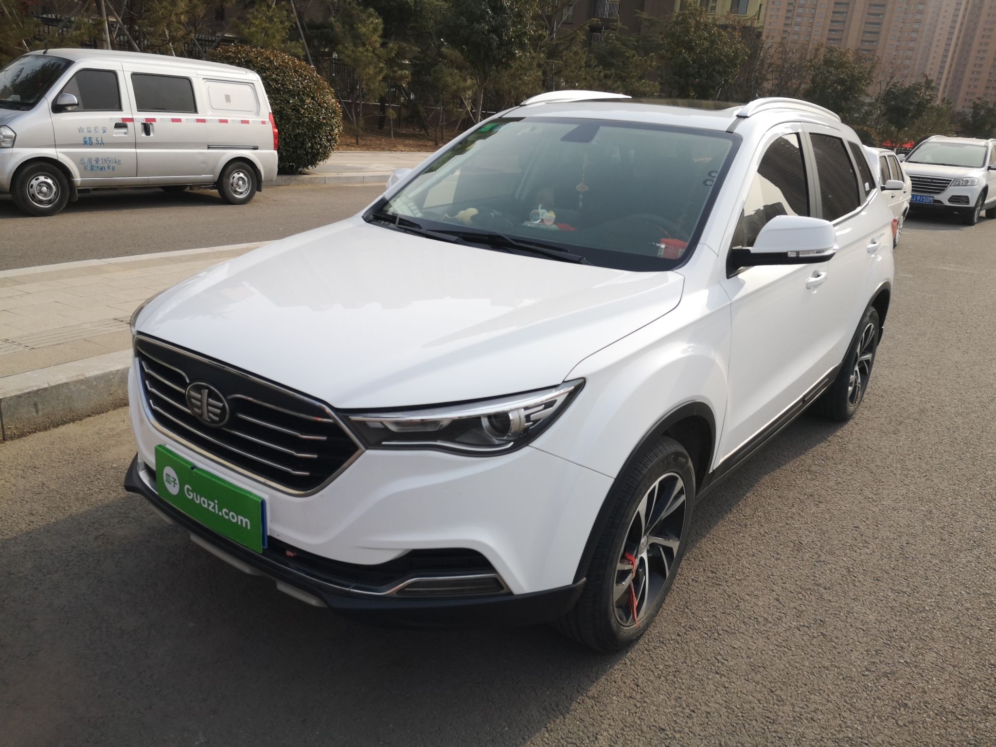 奔腾x402018款16l手动豪华型网红版国Ⅴ