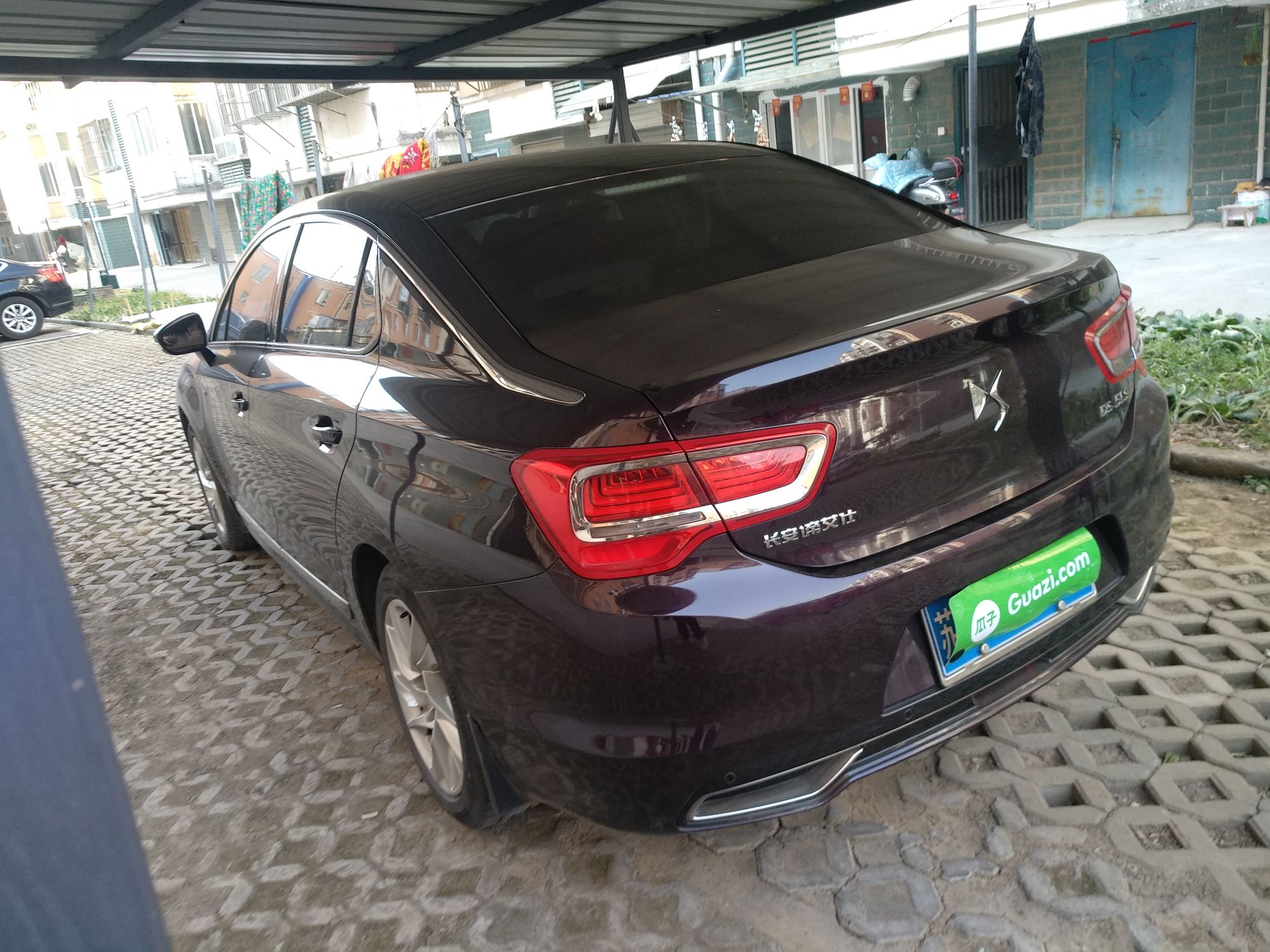 DS5LS三厢 2015款 1.6T 自动 4门5座三厢车 风尚版THP160 (国Ⅴ) 