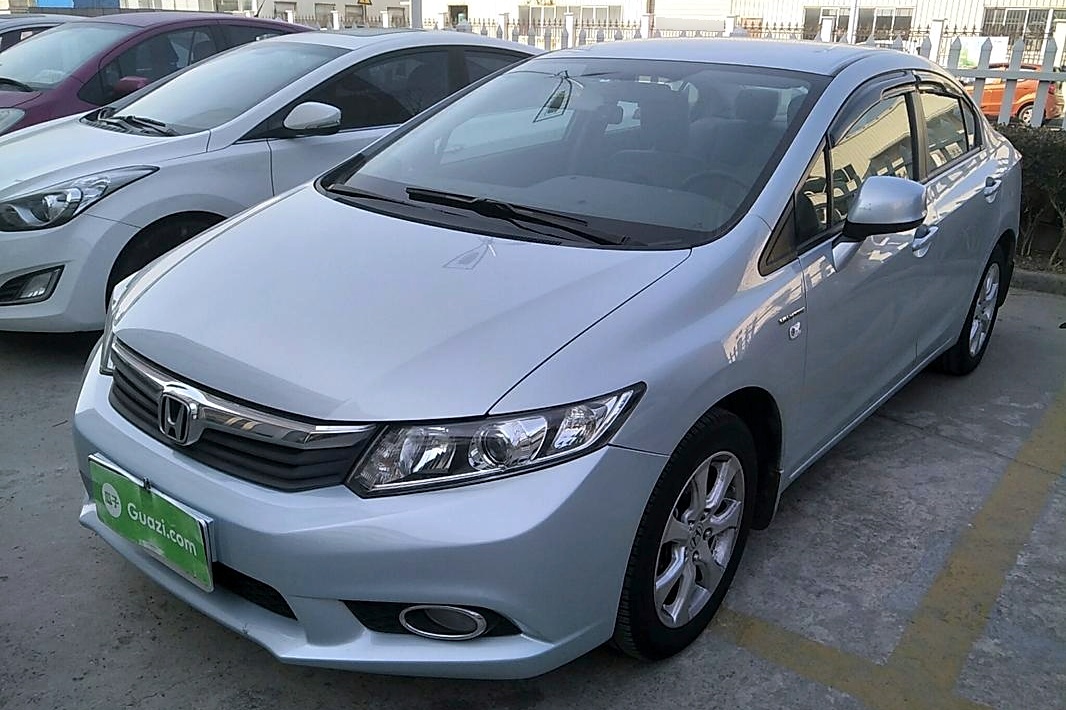 苏州本田思域13款十周年纪念1 8l 自动舒适版二手车 价格图片报价多少钱 瓜子二手车