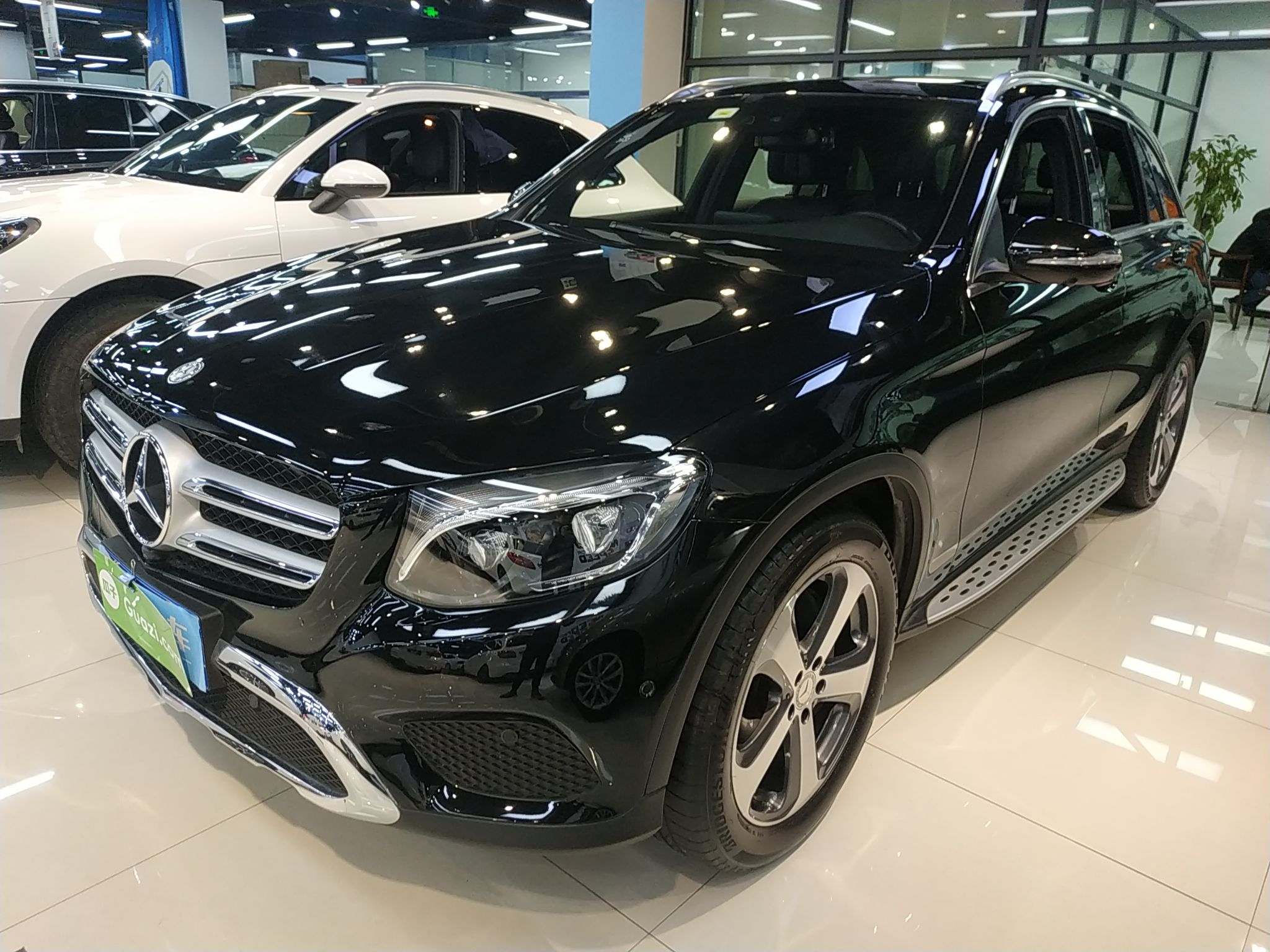 奔驰glcglc3002016款20t自动动感型国Ⅴ