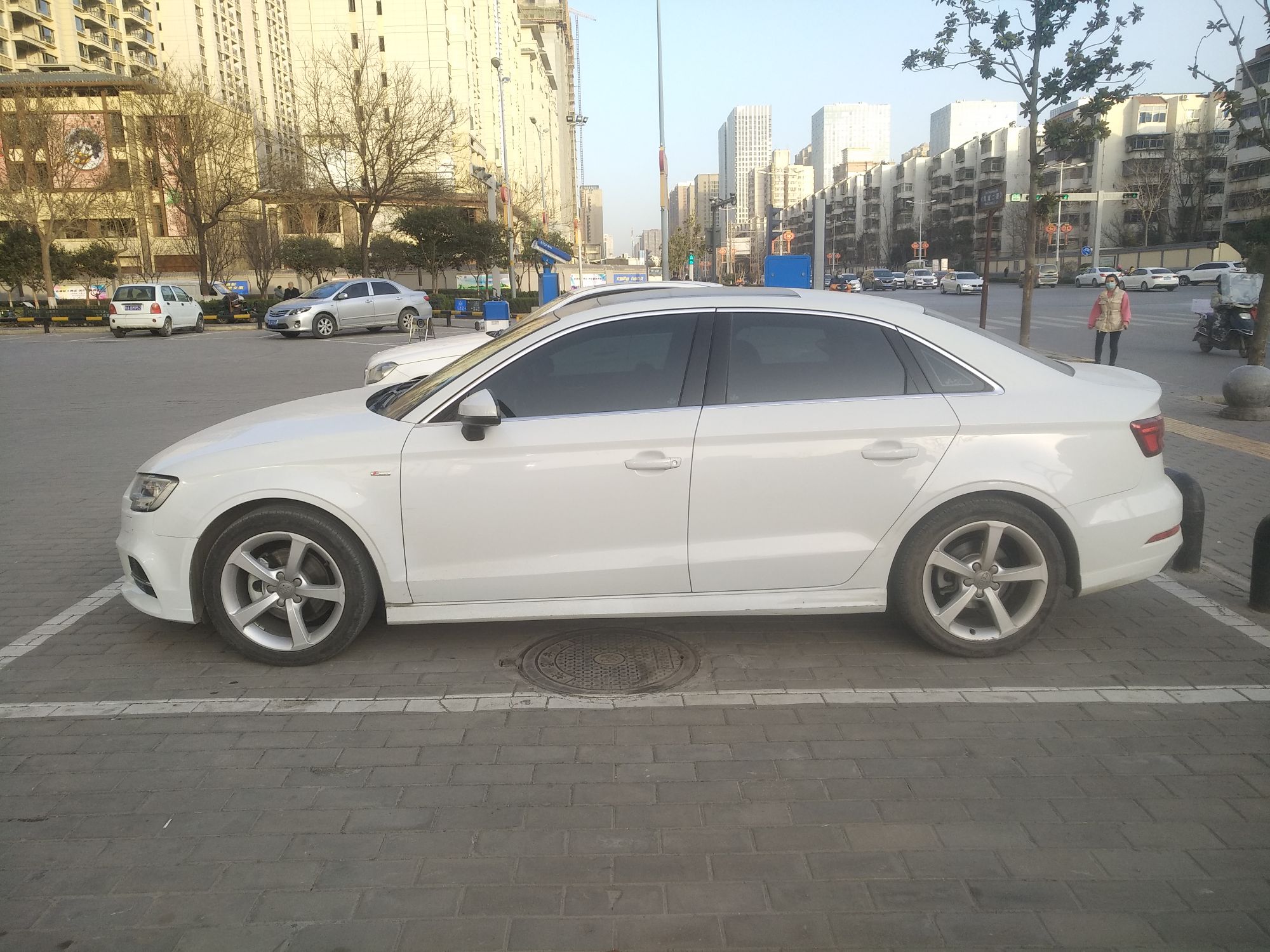 奧迪a335tfsi2017款14t自動時尚型limousine國Ⅴ