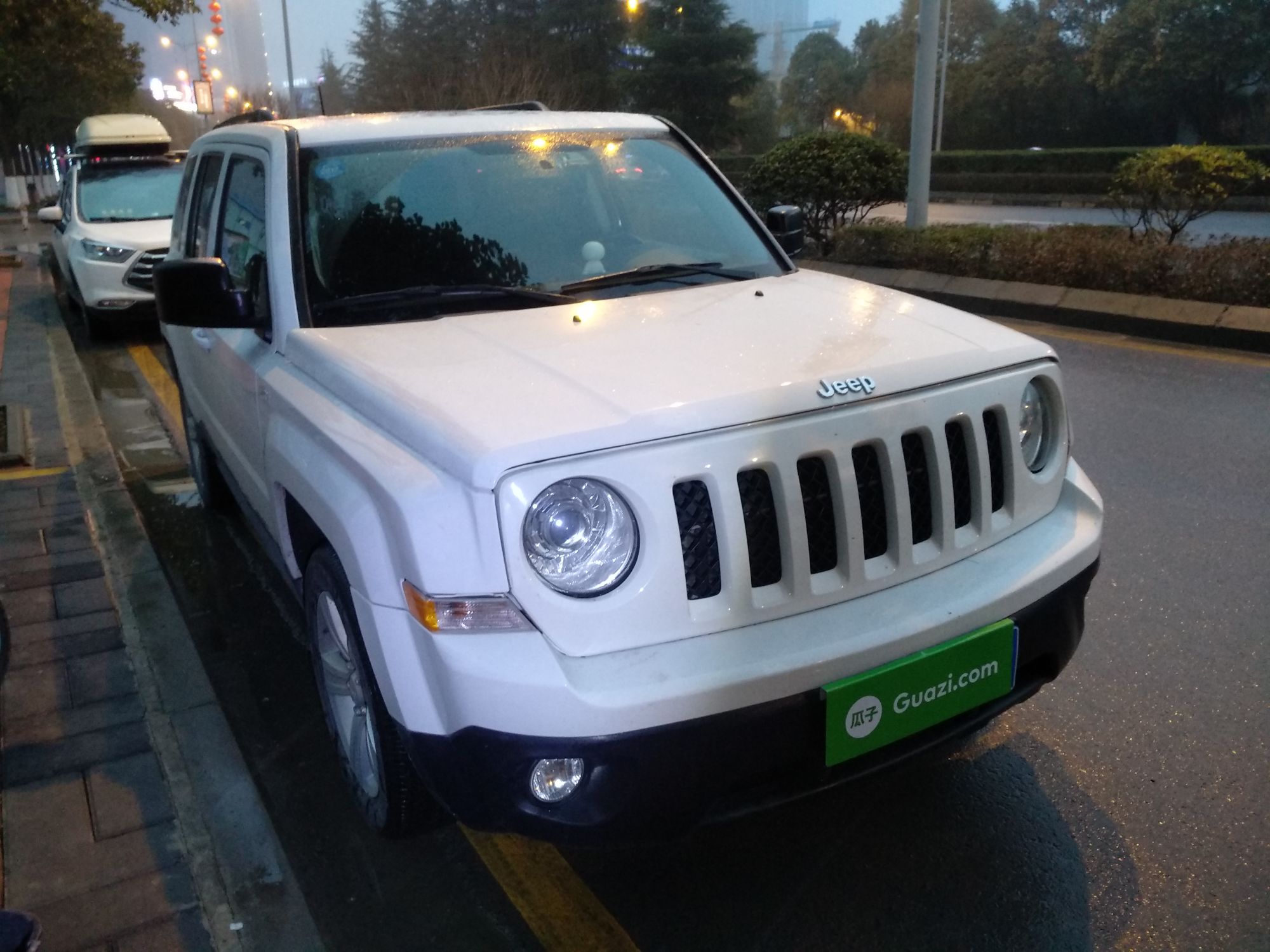 jeep 自由客 2014款 2.4l 运动版(进口) 基本信息