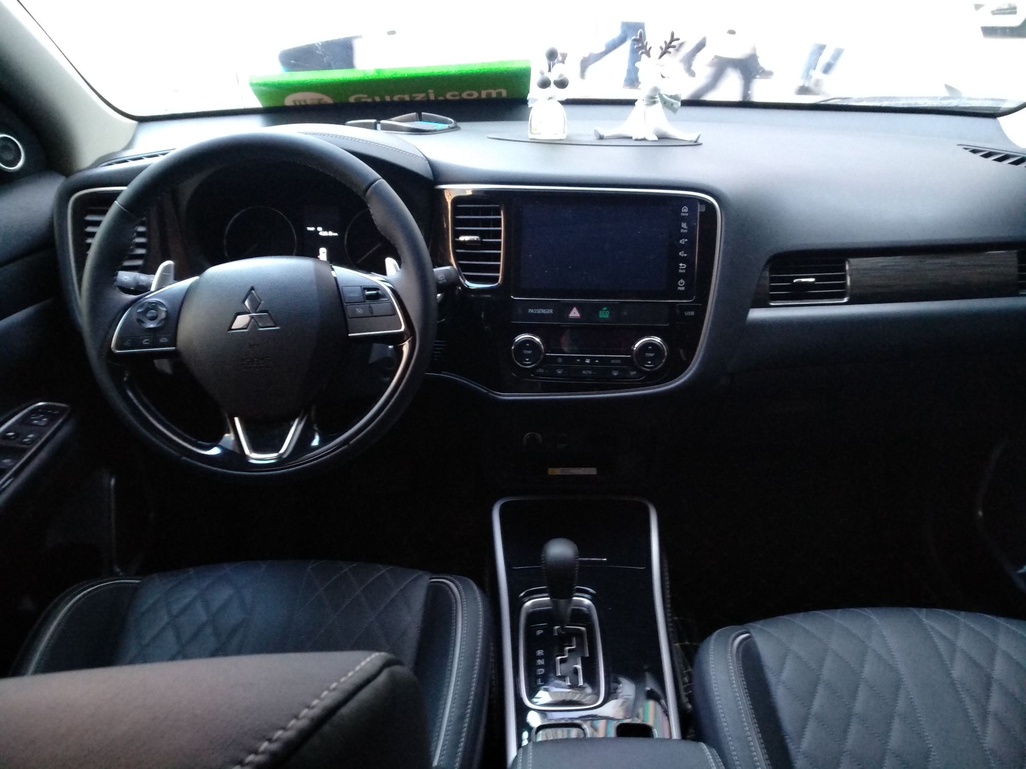 三菱欧蓝德2020款24l自动致享版国Ⅵ