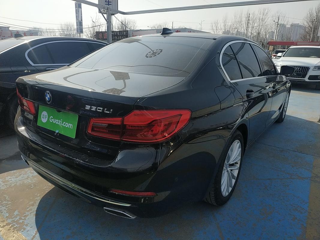 宝马5系 530Li 2020款 2.0T 自动 汽油 尊享型豪华套装 (国Ⅵ) 