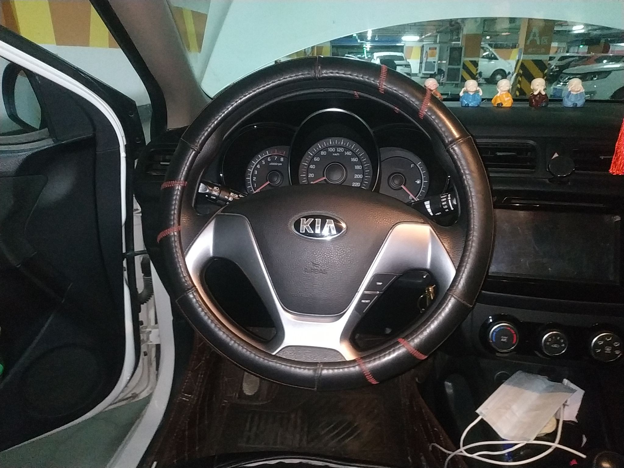 起亚K2 2015款 1.4L 自动 4门5座三厢车 GLS (国Ⅳ) 