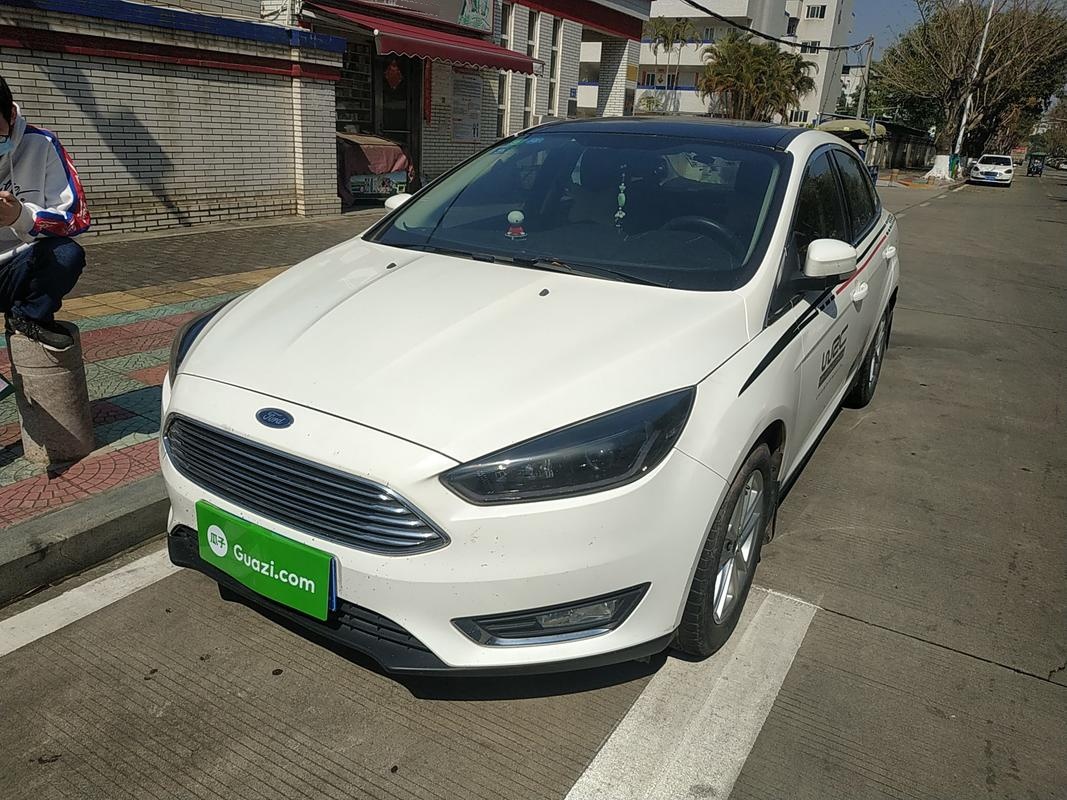 福特福克斯 2017款 1.6l 自动 4门5座三厢车 风尚型智行版 (国Ⅴ)