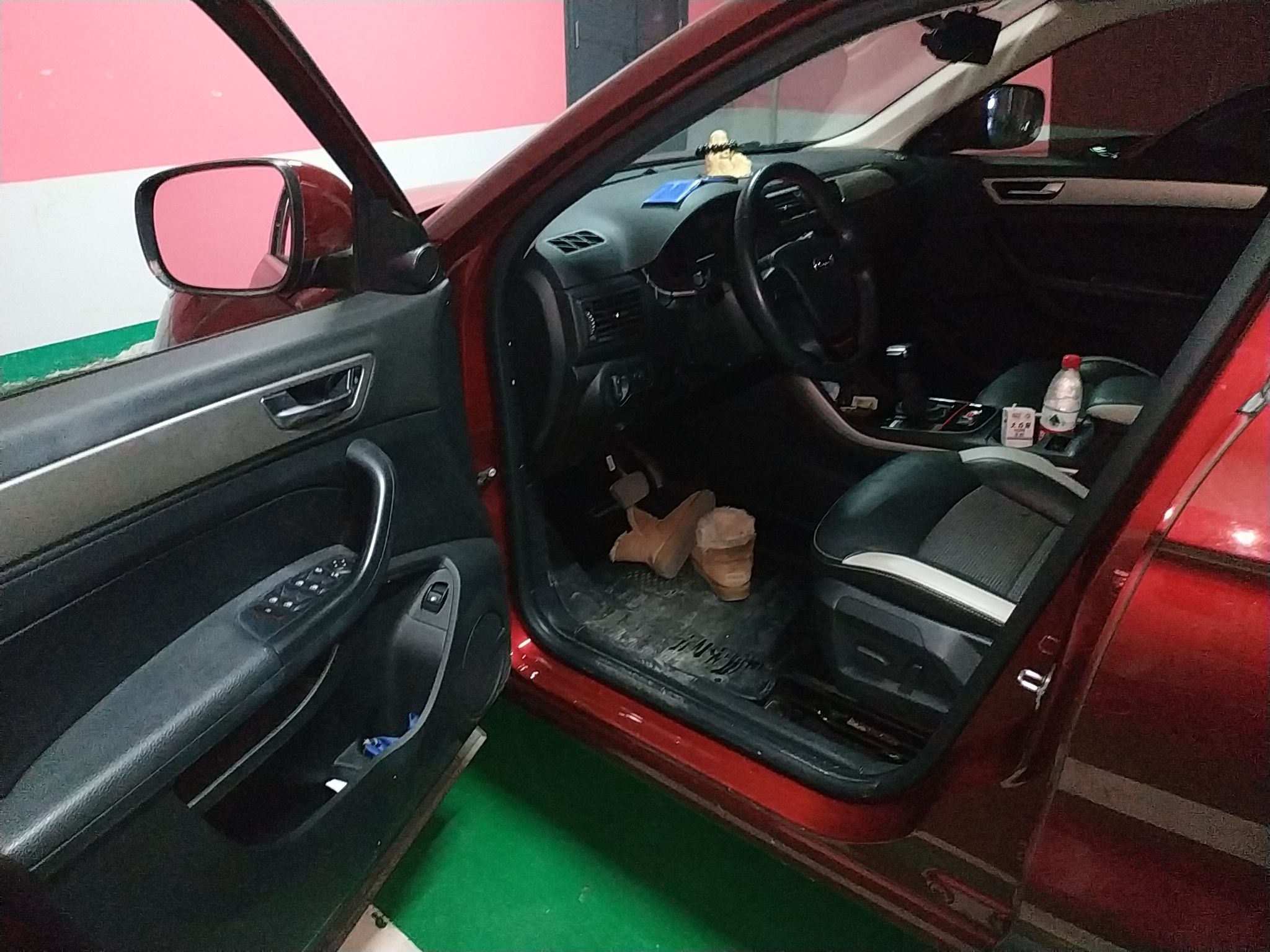 观致5 SUV 2018款 1.6T 自动 尊贵型 (国Ⅴ) 
