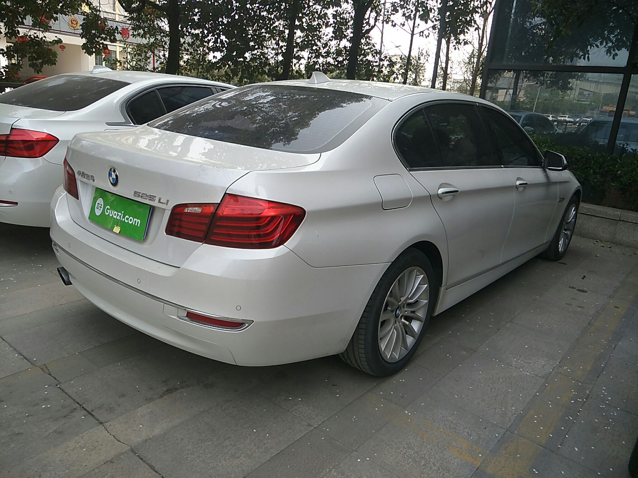 宝马5系 525Li 2017款 2.0T 自动 汽油 豪华设计套装 (国Ⅴ) 