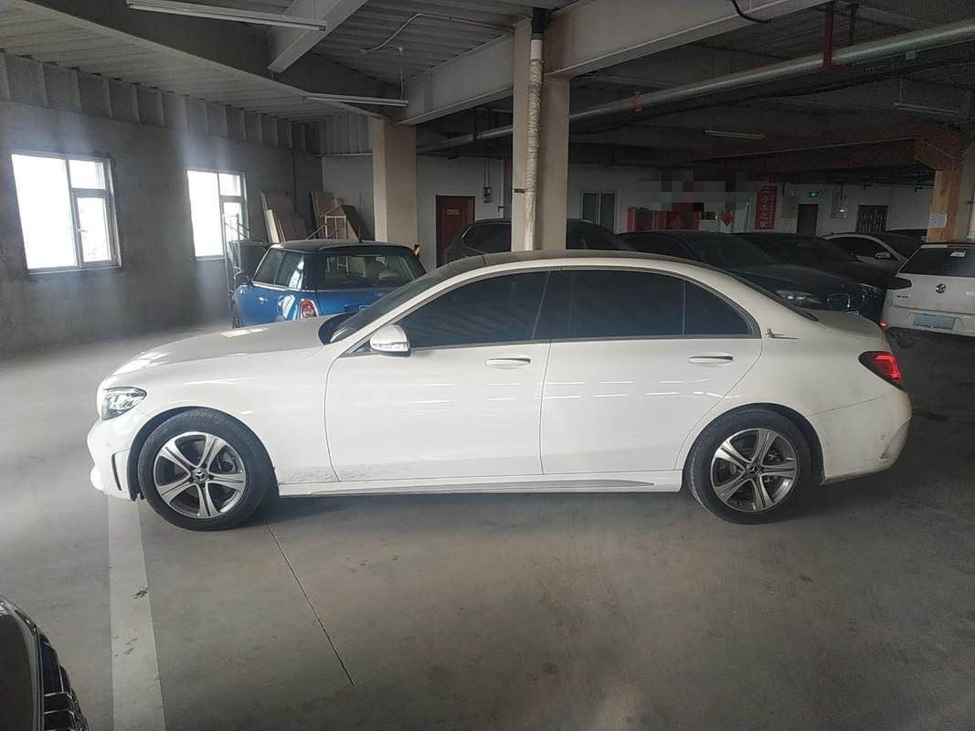 奔驰C级 C260L 2019款 1.5T 自动 运动版 (国Ⅵ) 