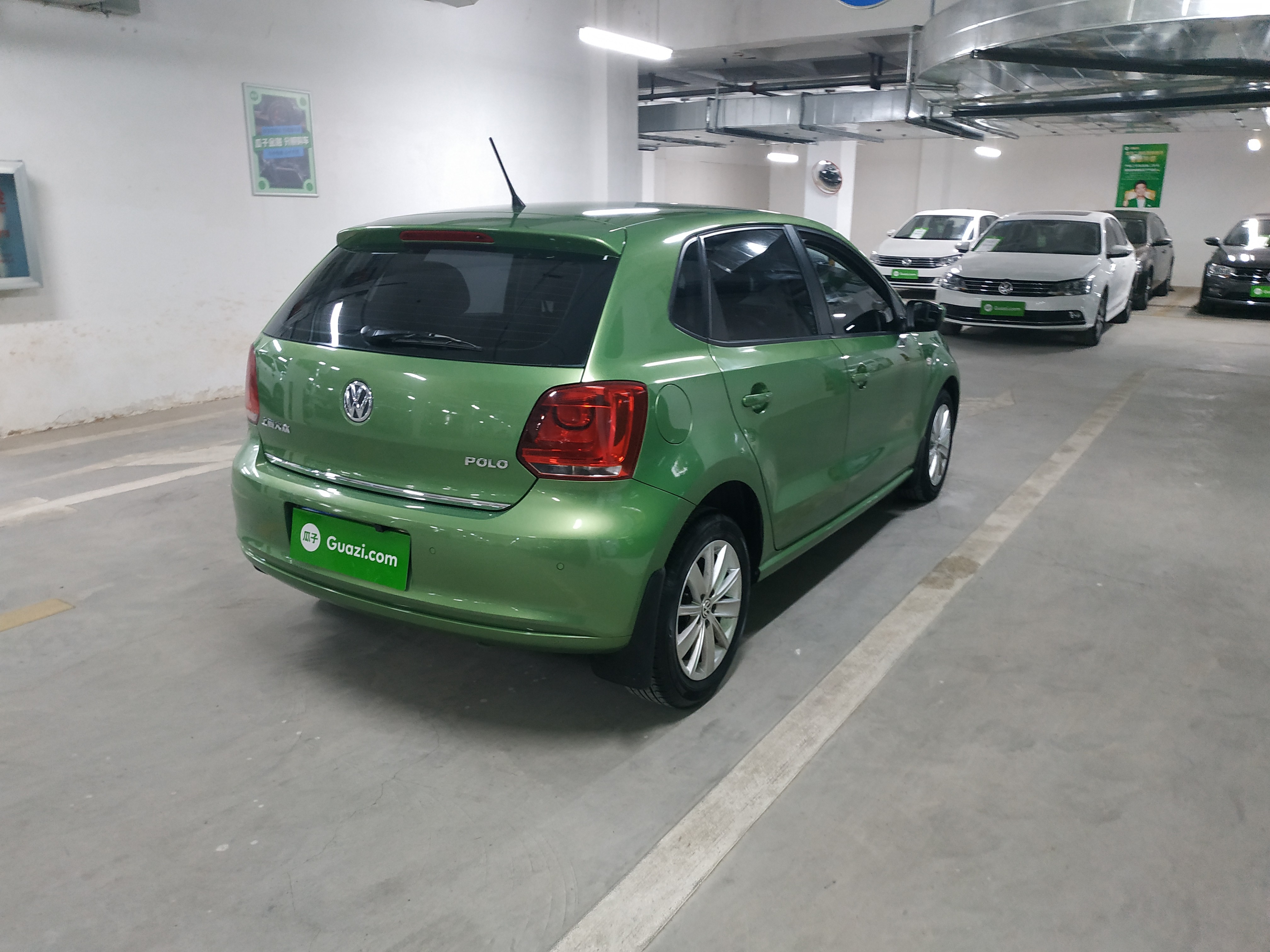 大众polo2013款14l自动5门5座两厢车豪华版国Ⅳ