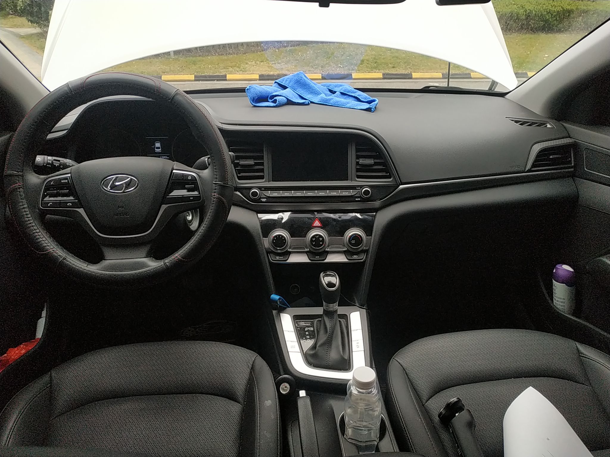 现代领动2020款15l自动智炫精英型国Ⅵ