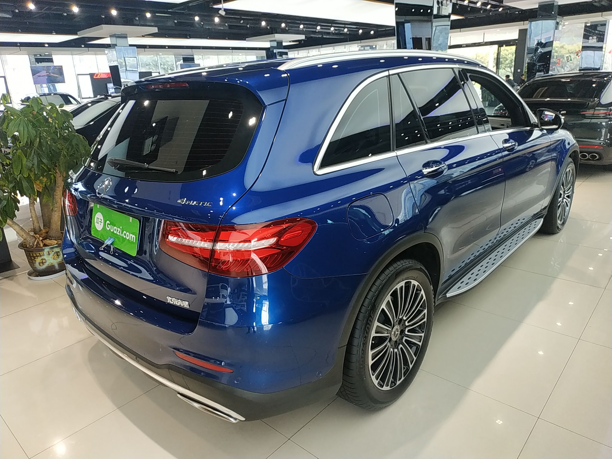 奔驰GLC GLC260L 2019款 2.0T 自动 动感型 (国Ⅵ) 