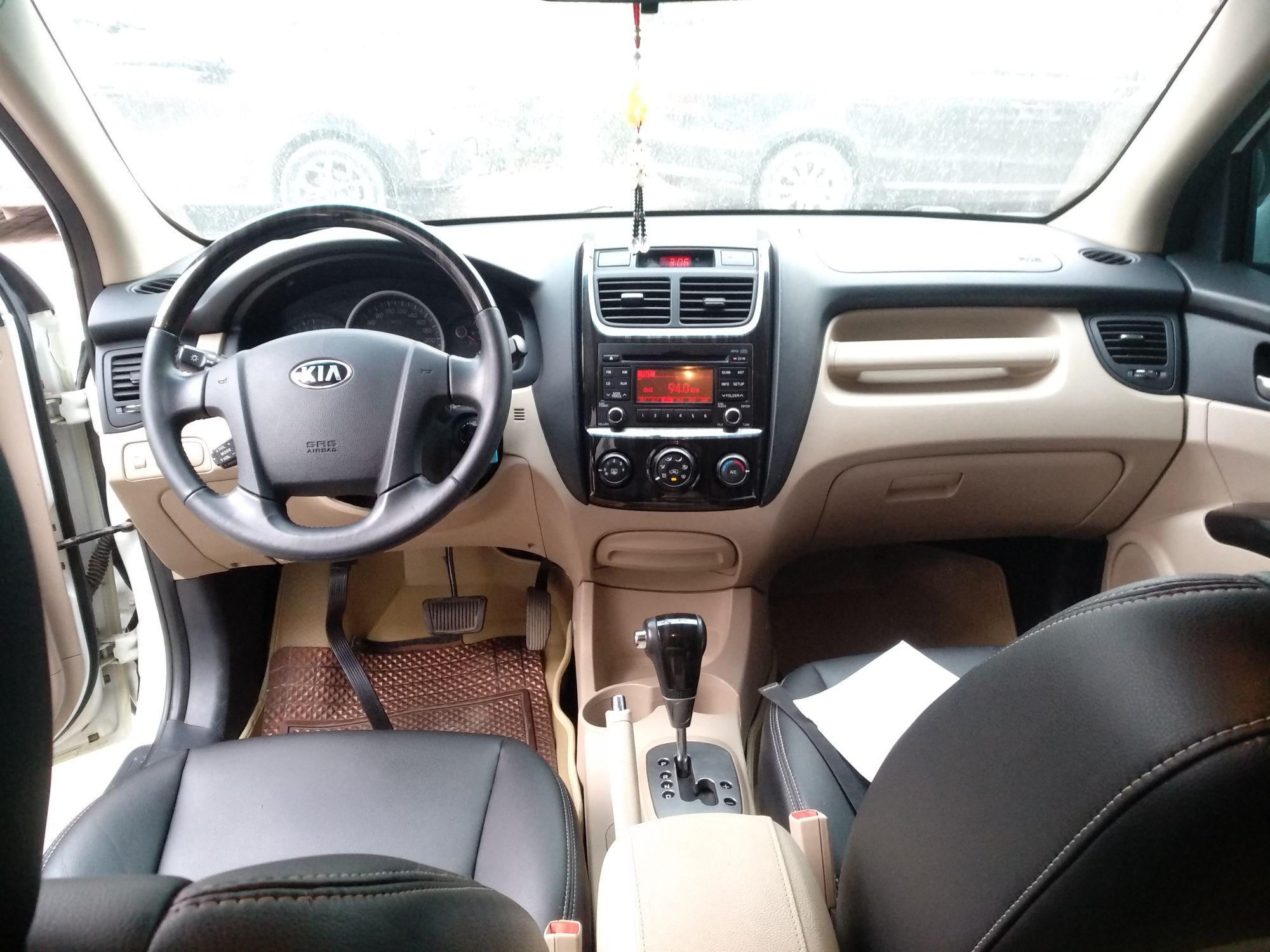 起亚狮跑2013款20l自动前驱gl国Ⅳ