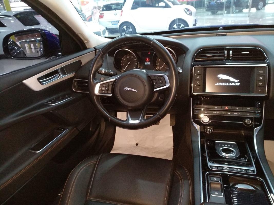 捷豹xel2018款20t自动后驱精英版国Ⅴ