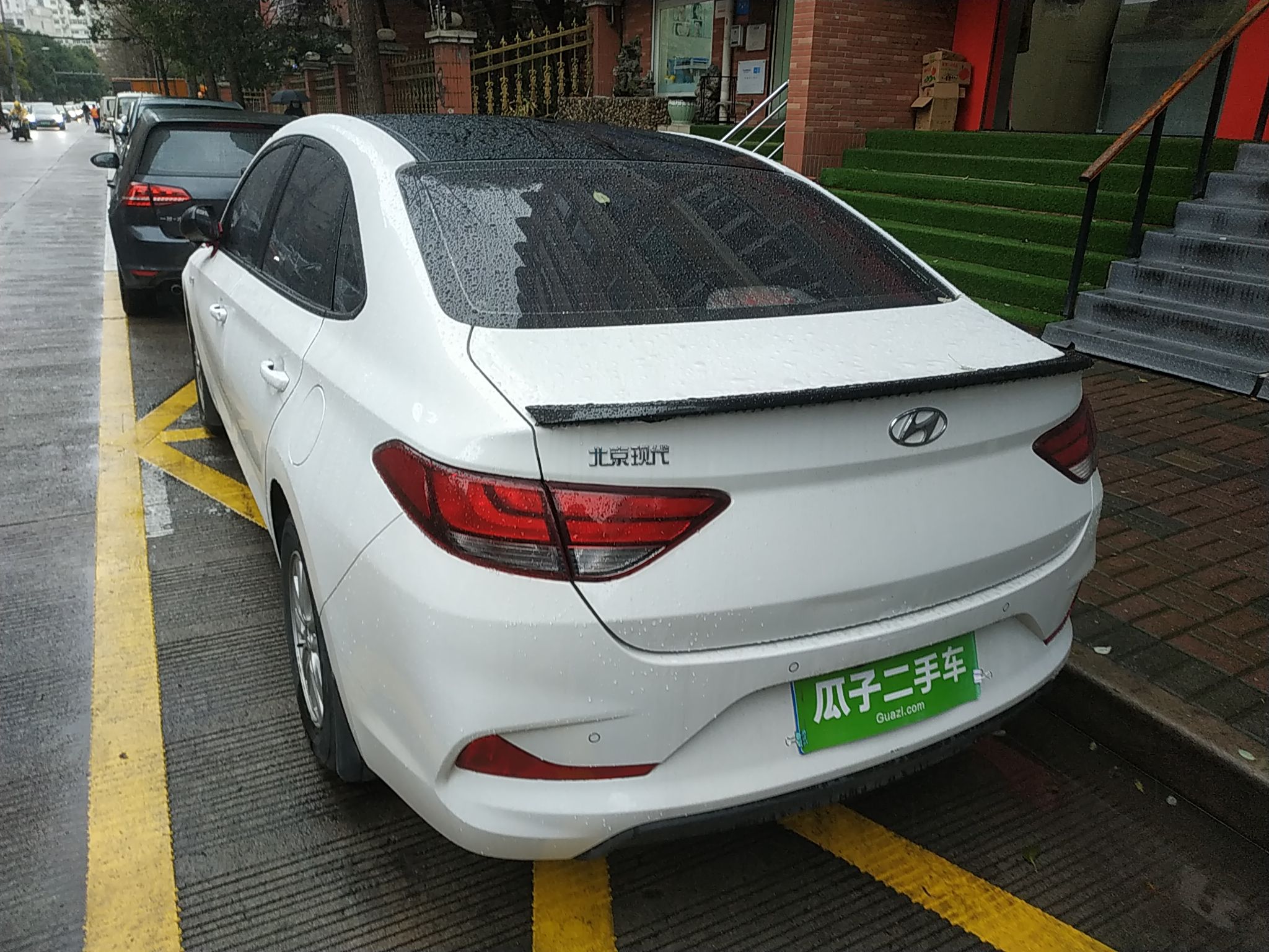 现代悦动2021款报价及图片(现代悦动2021款报价及图片及价格)