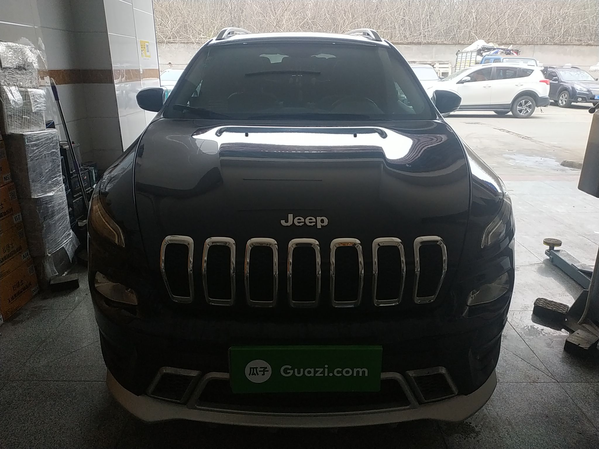 吉普自由光 2016款 2.0l 自动 优越版 (国Ⅴ)