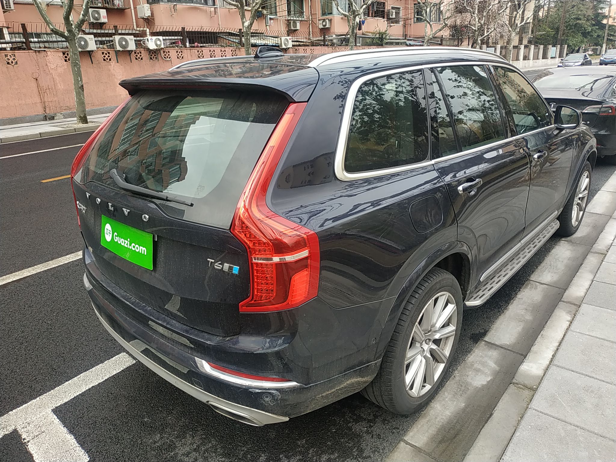 沃尔沃xc90t6进口2015款20t自动四驱汽油智尊版