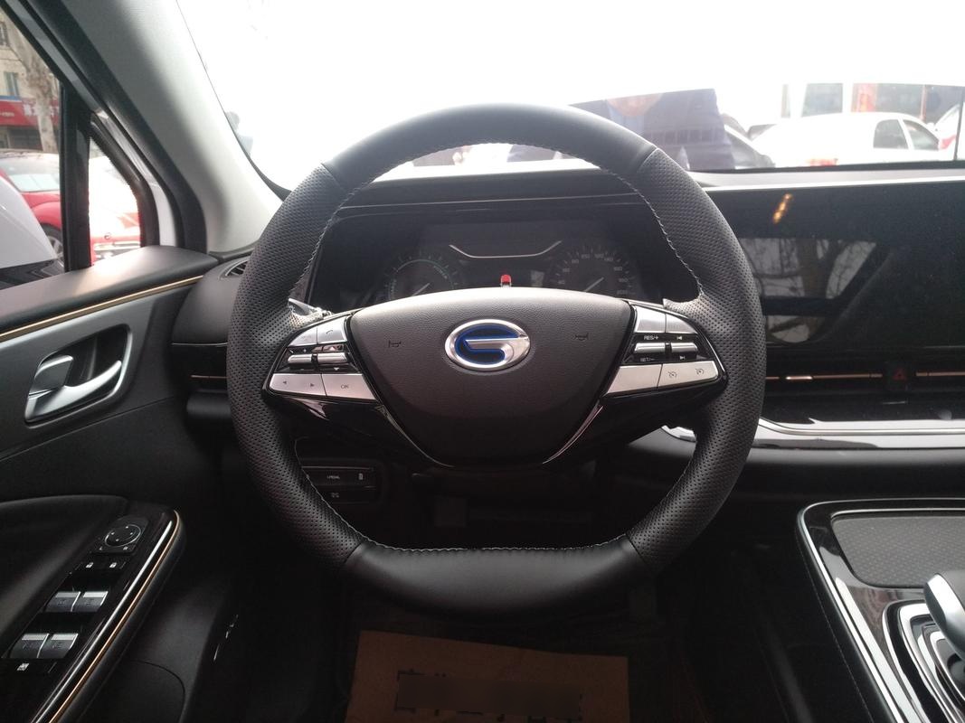 传祺广汽新能源aion s 2020款 自动 魅580 纯电动