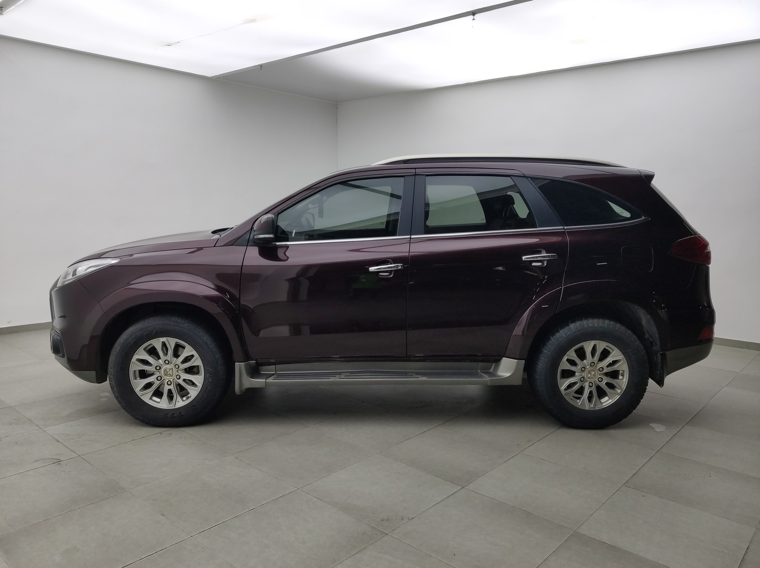 江铃驭胜 s350 2016款 2.0t 手动 四驱 豪华天窗版 (国Ⅴ)