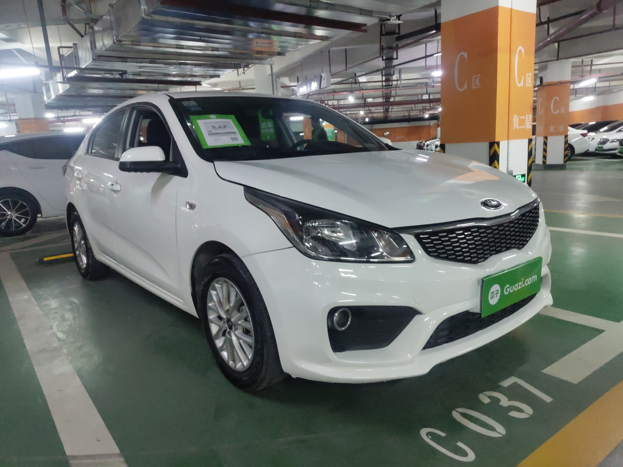 起亚k22017款14l自动4门5座三厢车gls15周年纪念版国Ⅴ