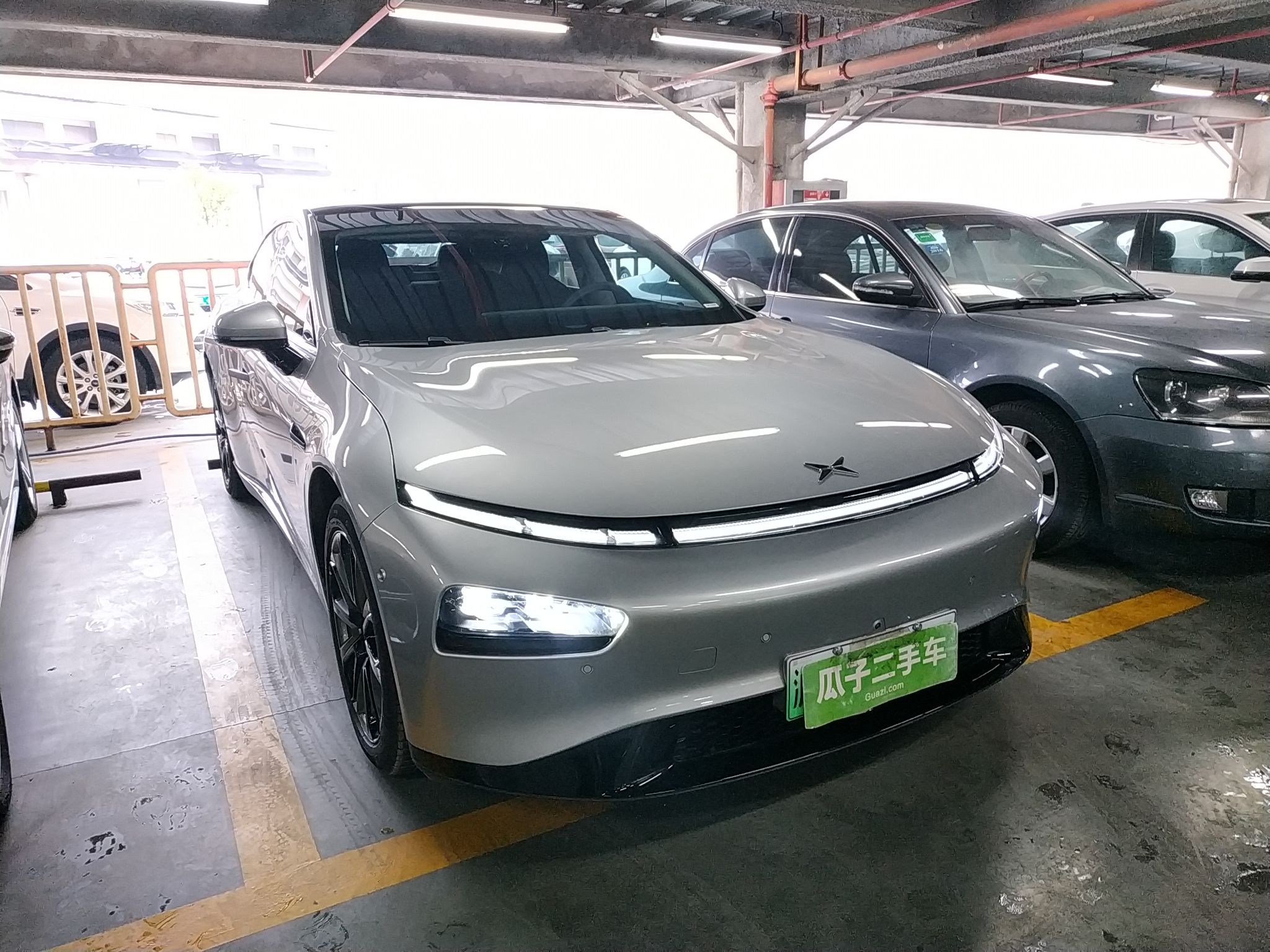 小鹏p72021款自动超长续航鹏翼版纯电动