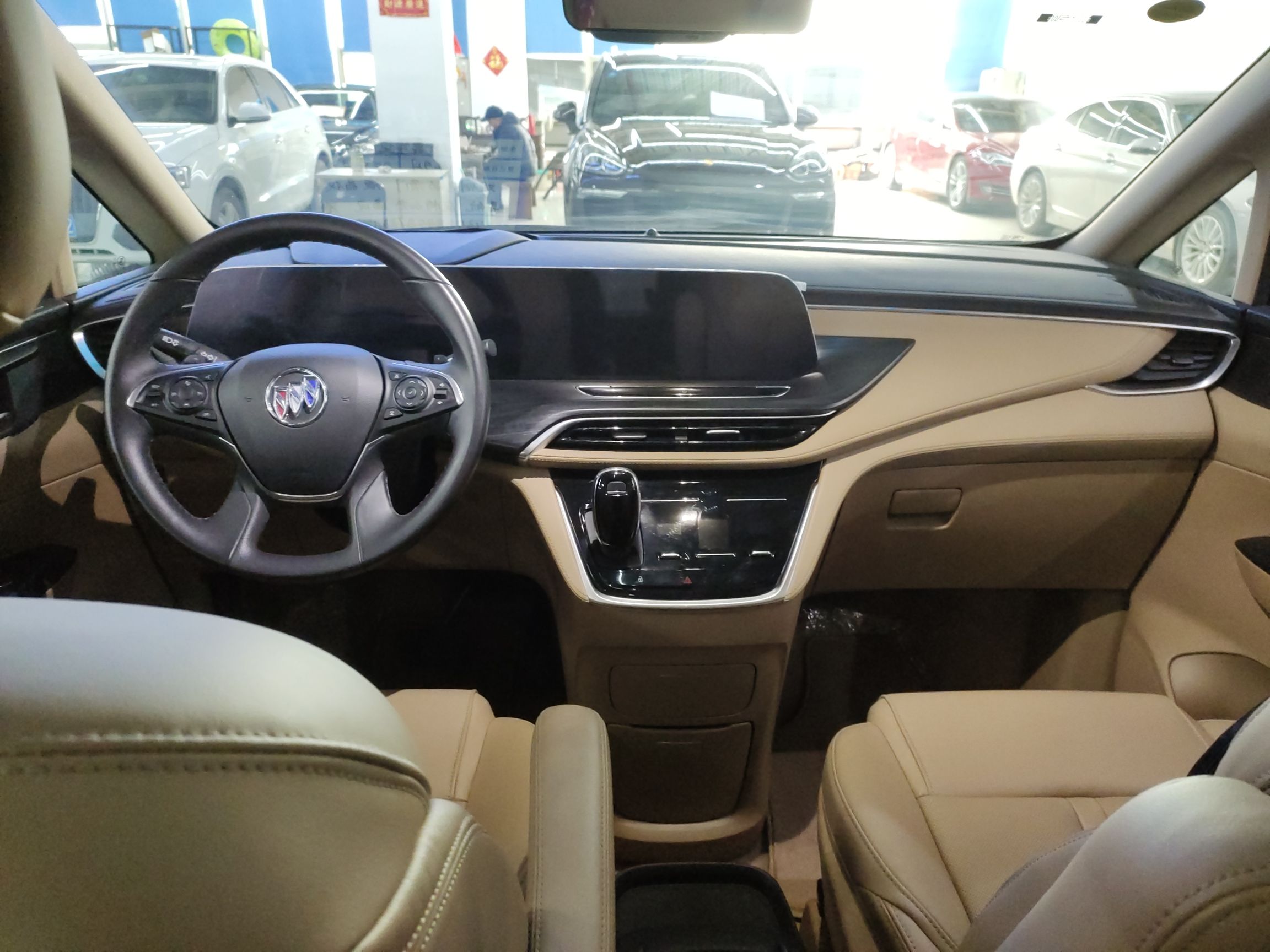 别克gl82020款20t自动7座653t豪华型国Ⅵ