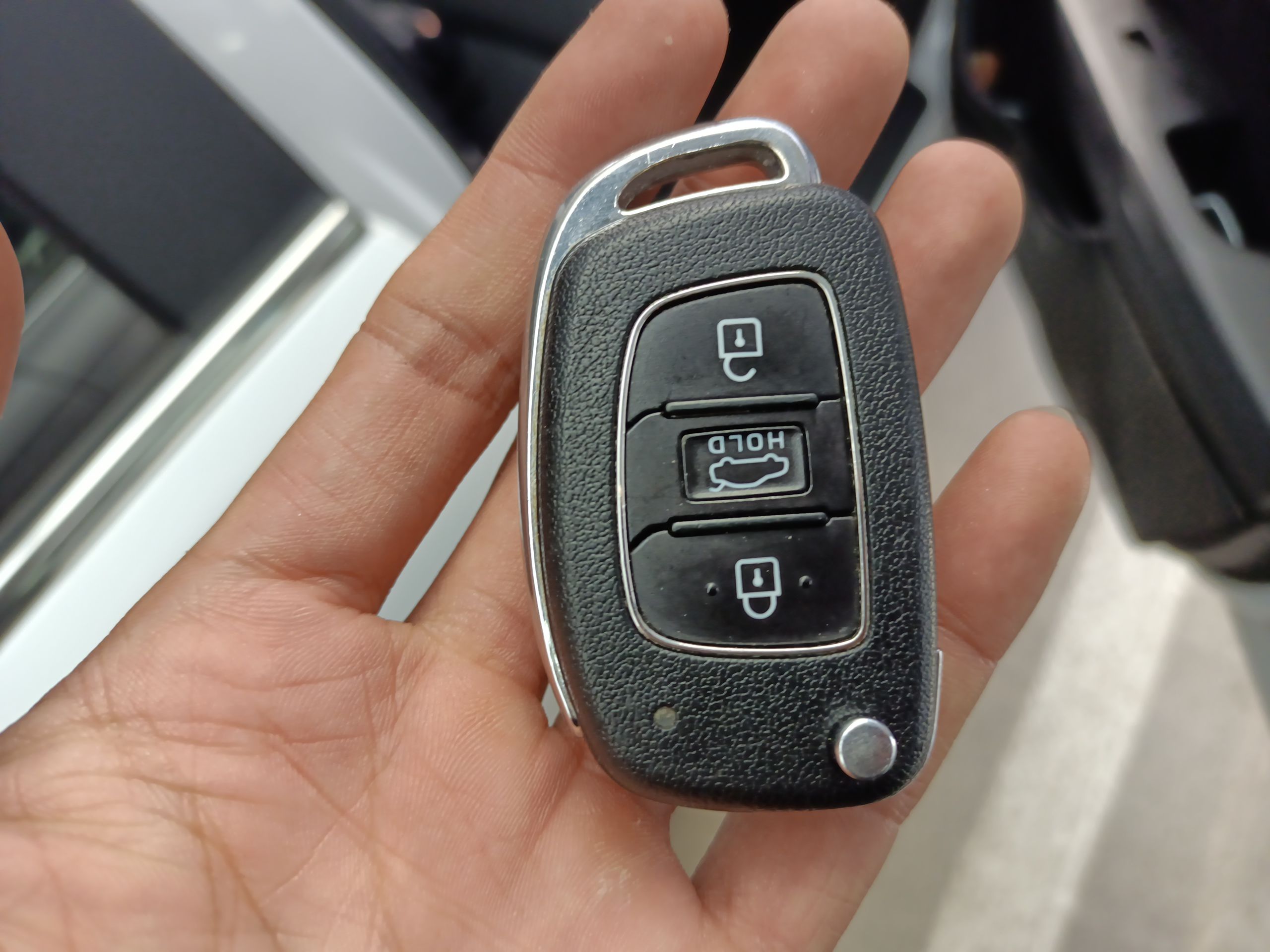 现代领动2016款16l自动智炫精英型国Ⅴ