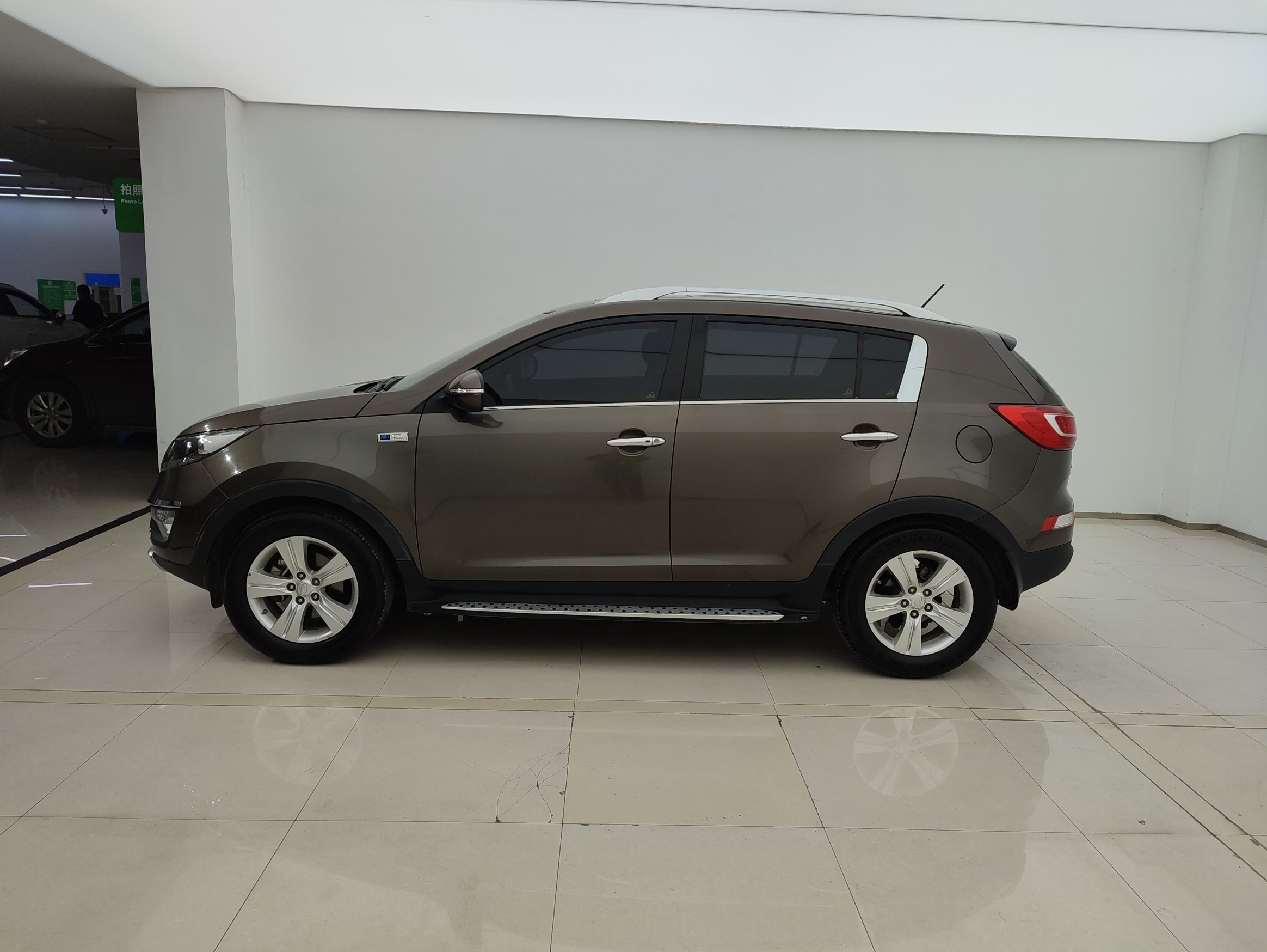 起亚智跑2012款20l自动前驱gls国Ⅳ